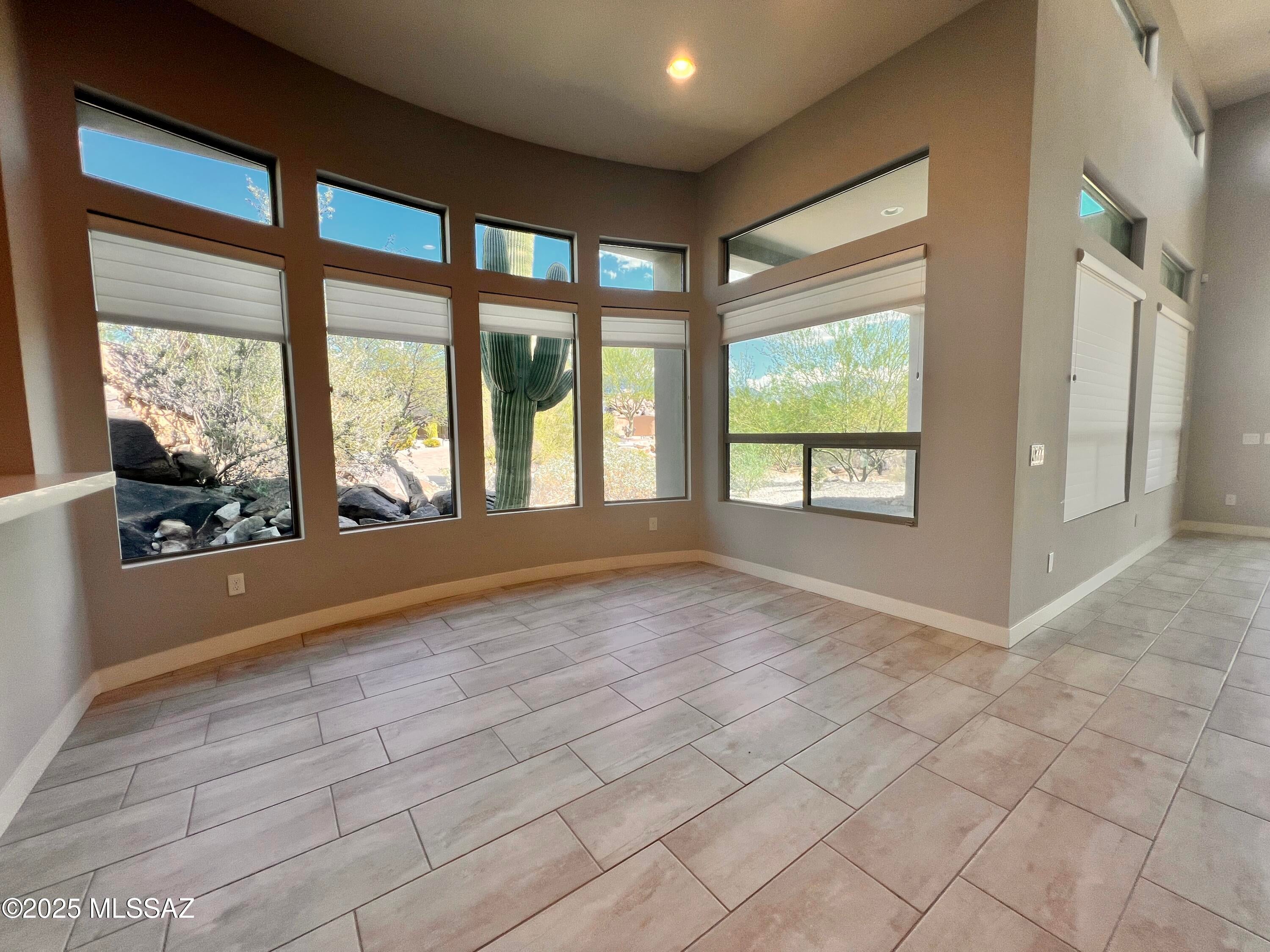 Stone Canyon III - Residential Lease