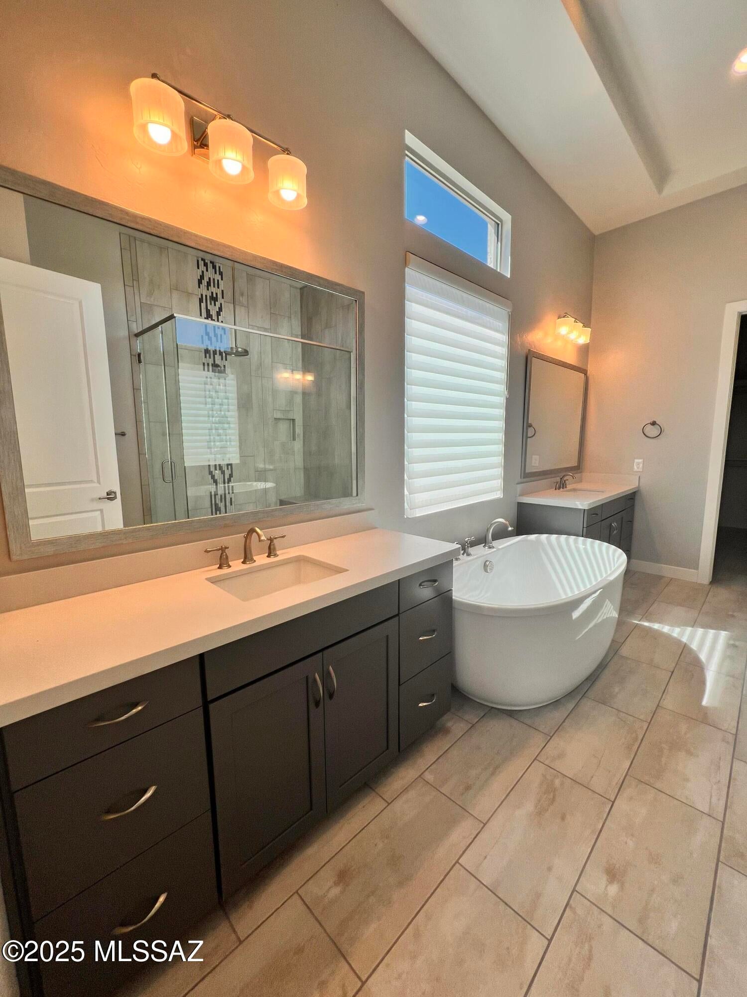 Stone Canyon III - Residential Lease