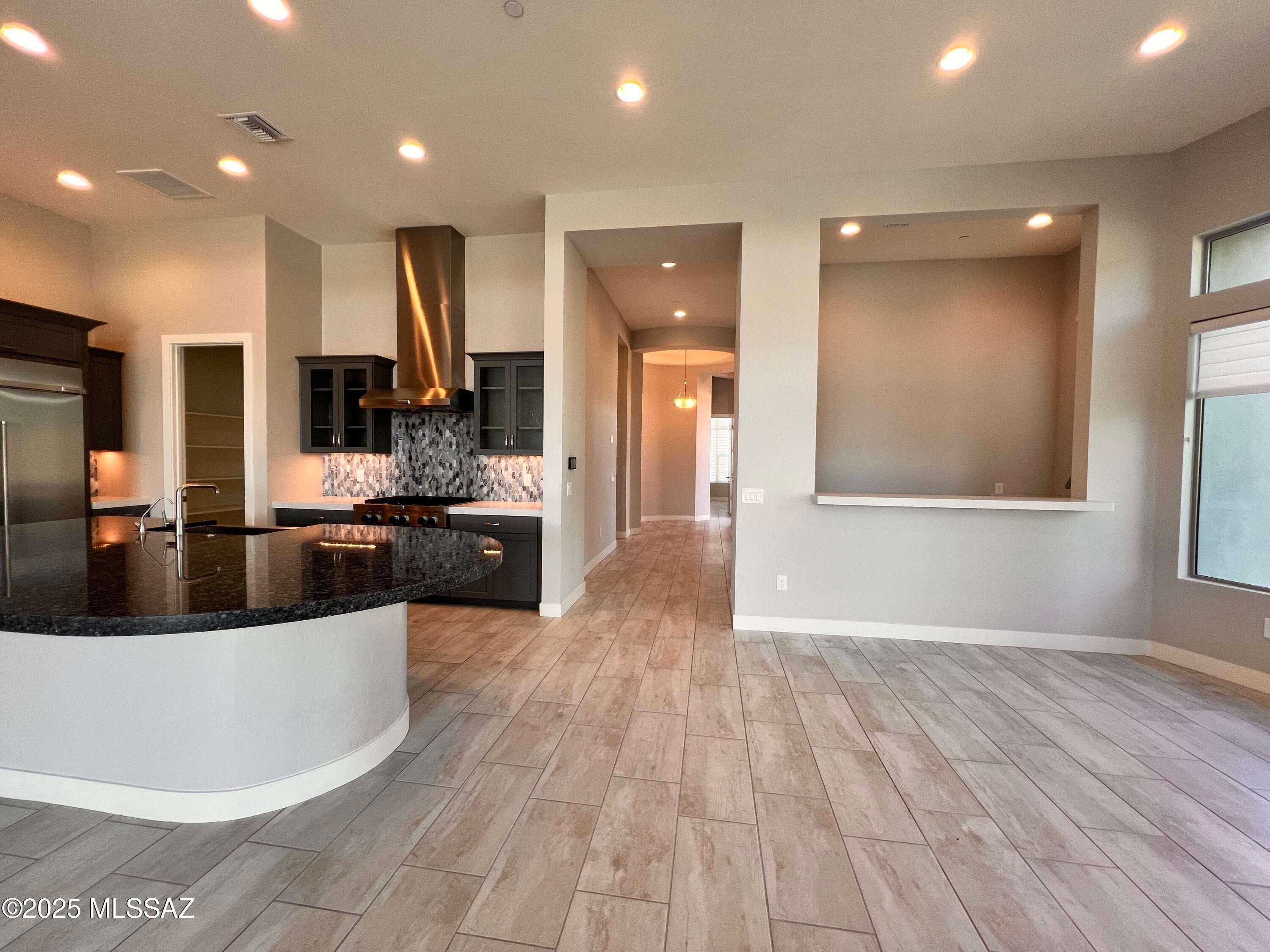Stone Canyon III - Residential Lease