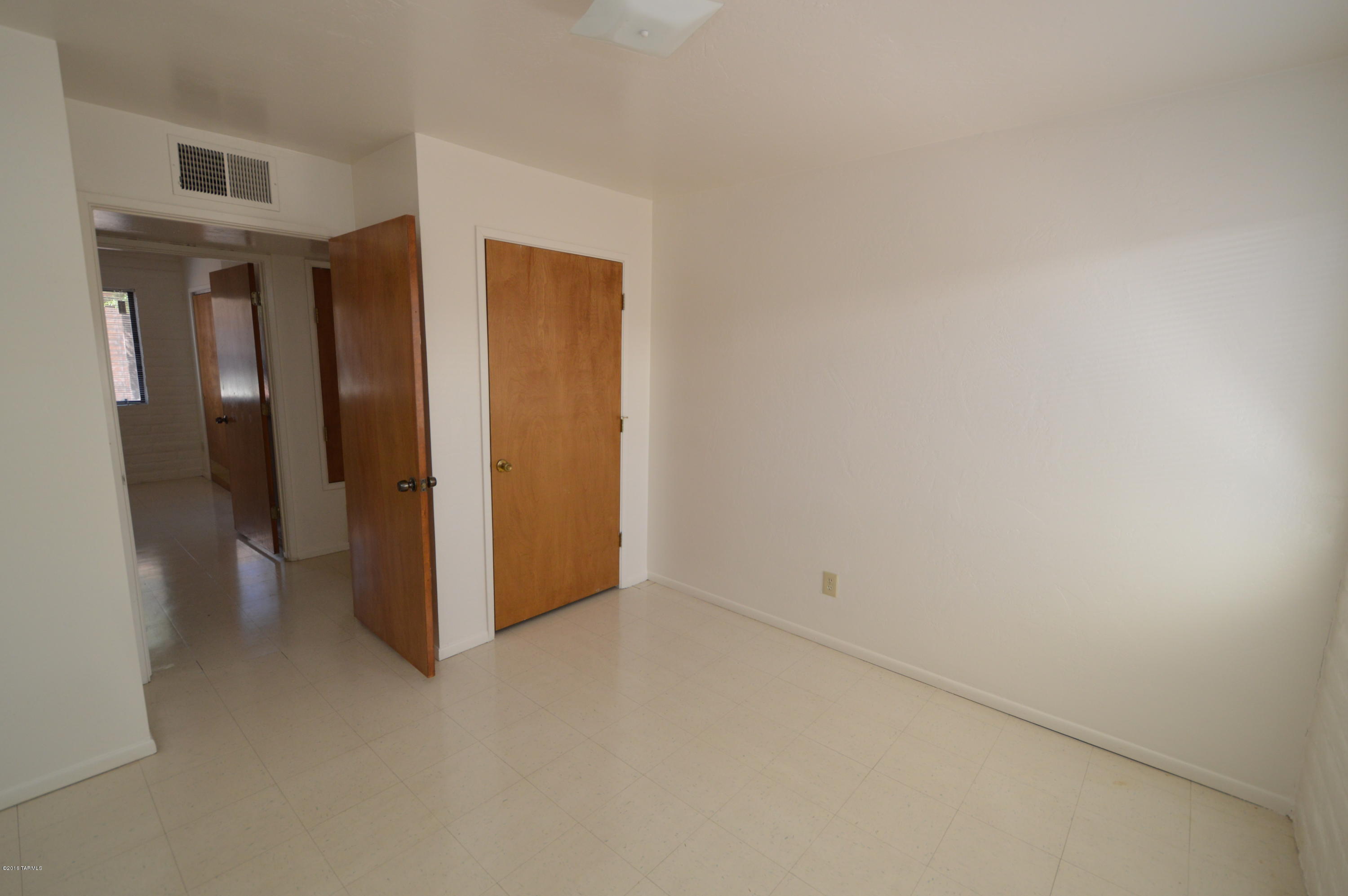 Columbus Addition - Residential Lease