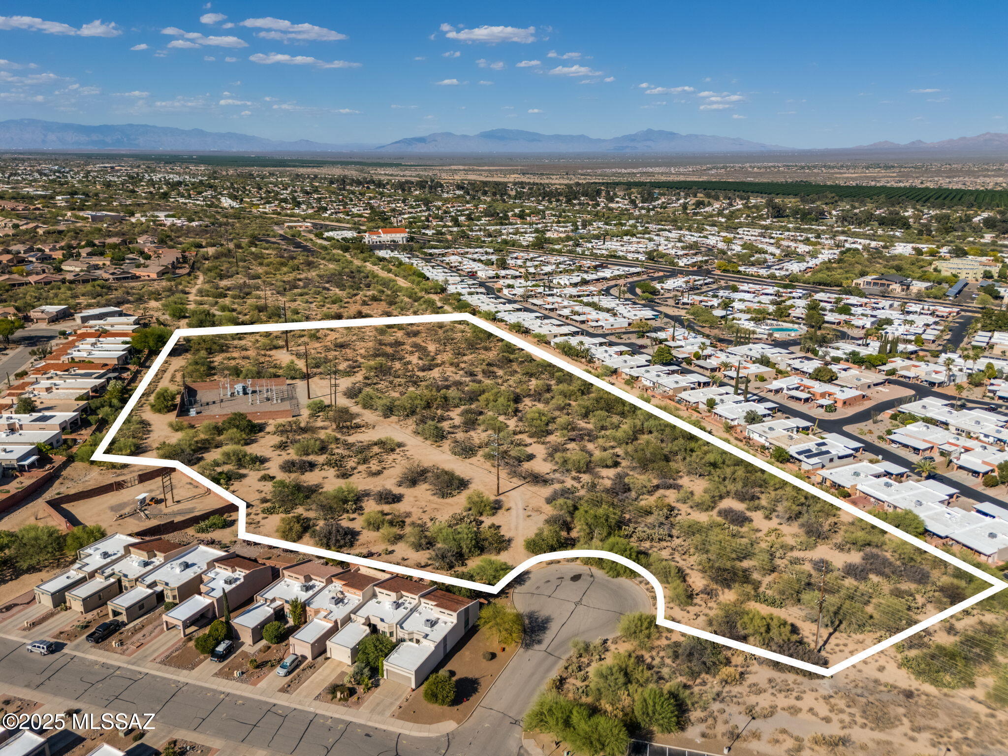 Incredible opportunity!  Entitled for a ''170-BED ASSISTED LIVING FACILITY'' Check the Concept plans. This can be so many things. Do not wait to long to own this incredible land opportunity that can draw so many high use capabilities. 8+ Acres and zoned SP- Located in the heart of Green Valley, AZ Perfect for a 30 Lot subdivision, a large Church, activity center, medical offices, or a large planned assisted living center. Tons of concepts are able to be done. OWNER FINANCING available. Contact your trusted agent today. Seller is a Licensed Real Estate Agent in Arizona.