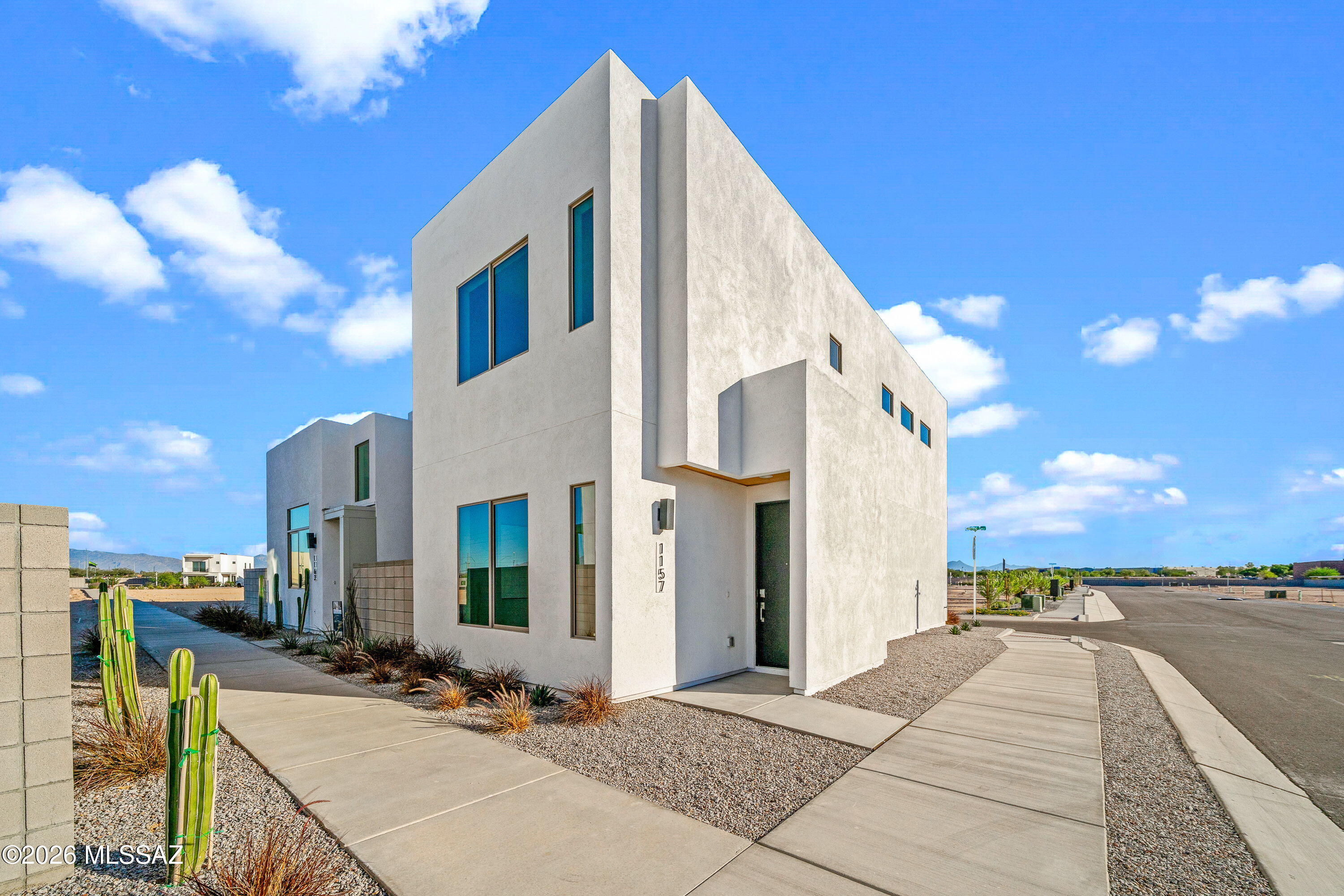 Pearl at the Bridges - Residential