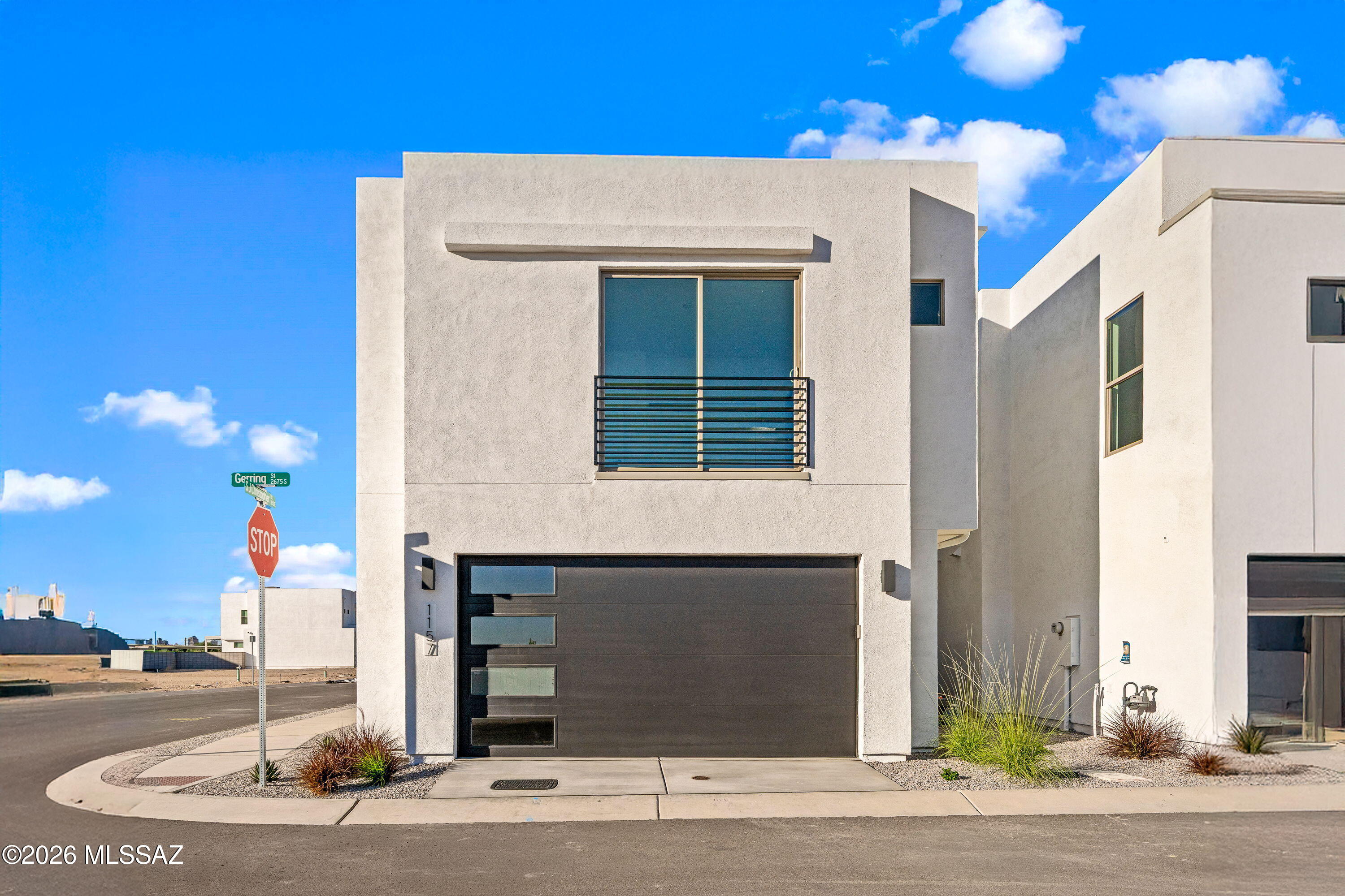 Pearl at the Bridges - Residential