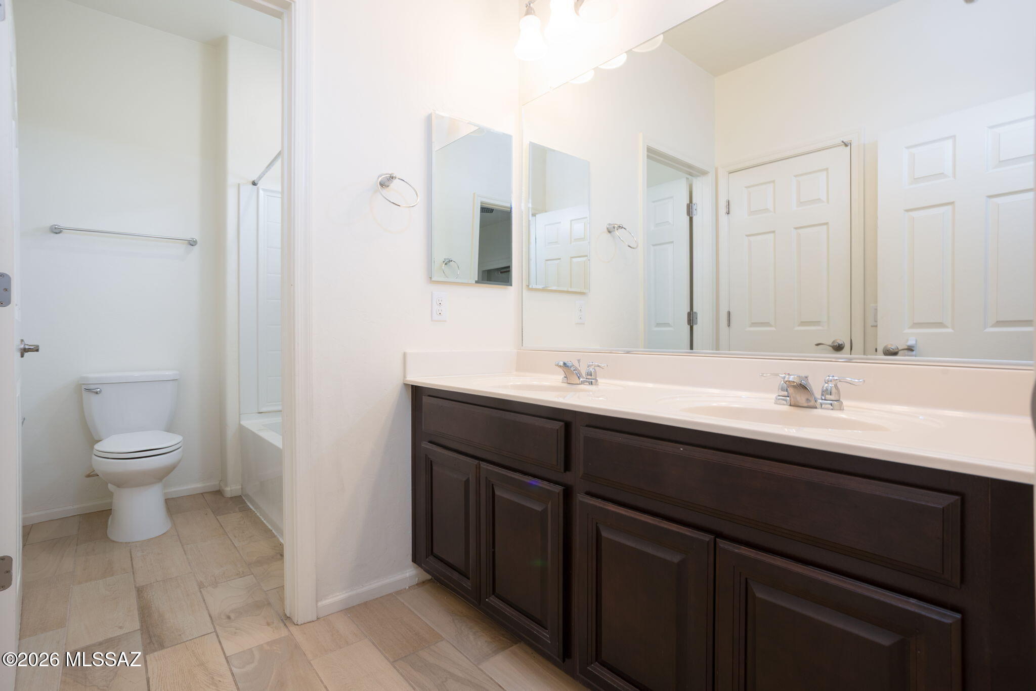 Gladden Farms BLK 22 & 24 - Residential Lease