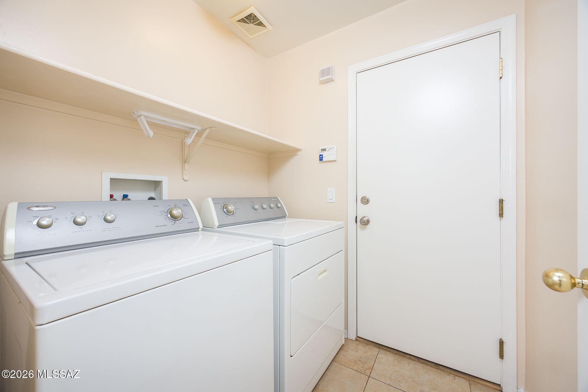 Colina De Oro (1-138) - Residential Lease