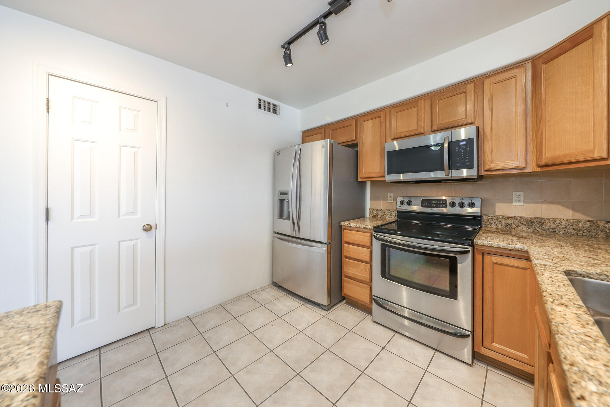 Colonia De Los Alamos (BK1-45) - Residential