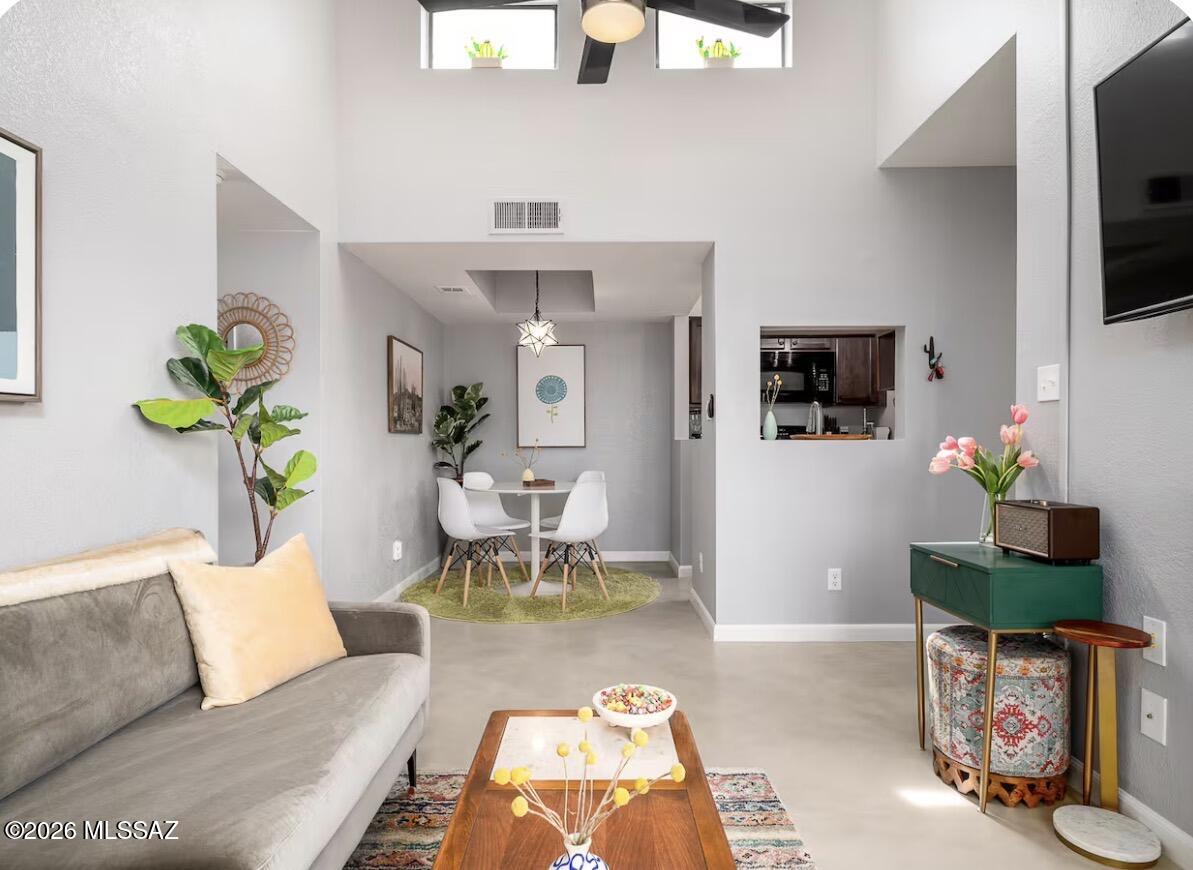 Nicely appointed 2bedroom/1bathroom remodeled second floor condo with private patio and mountain views.  Washer/dryer in unit. Gated community featuring pool, fitness center, basketball court, and clubhouse. Conveniently near Campbell corridor with covered parking. Agent/Owner.