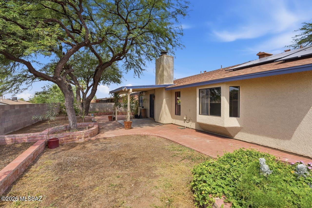 Falcon Point (1-170) - Residential
