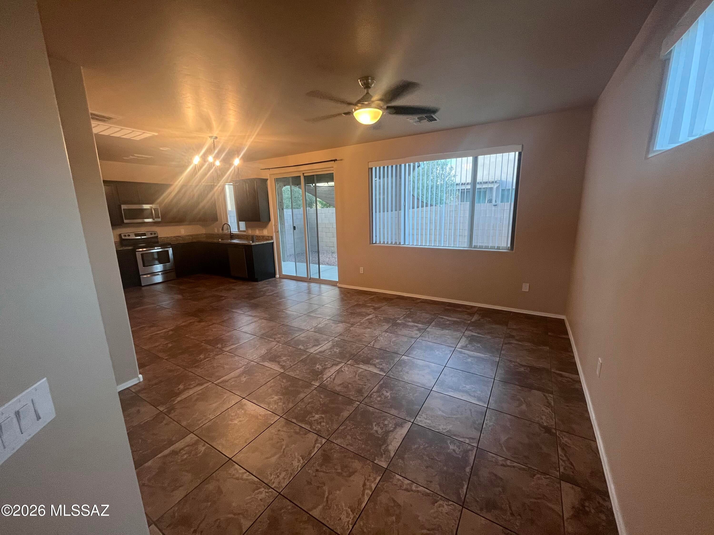 Crown Of Tucson Townhouses (1-96) - Residential