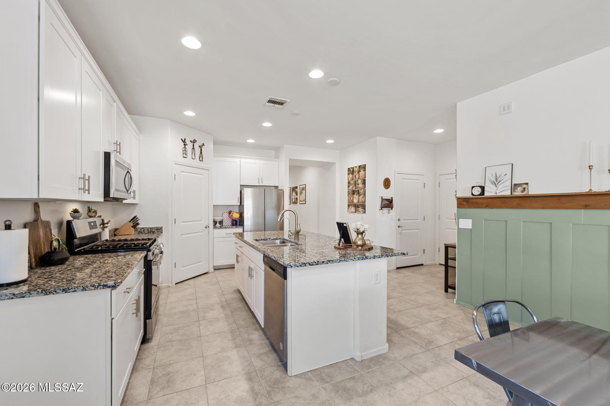 La Estancia De Tucson (1-330) - Residential