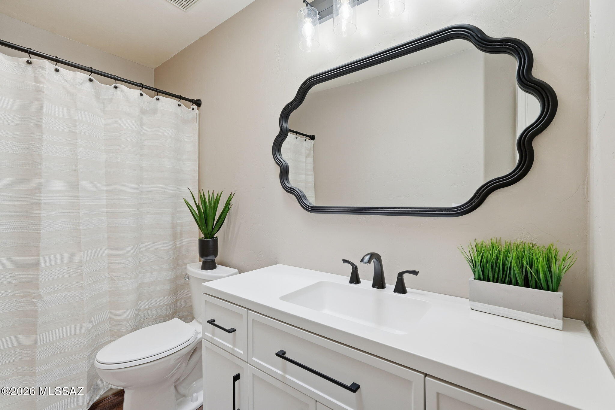 Rancho Del Lago (541-607) - Residential