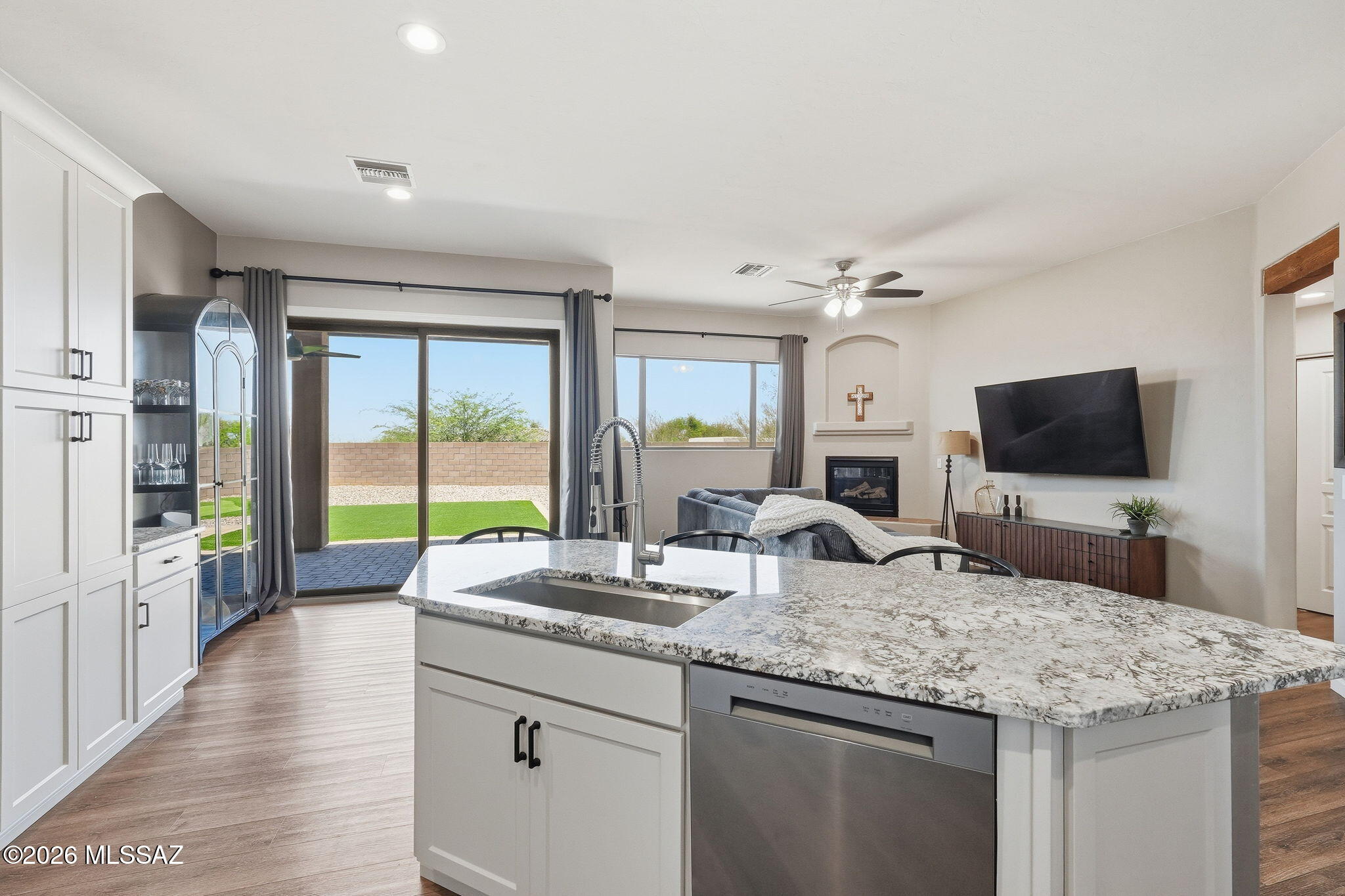 Rancho Del Lago (541-607) - Residential