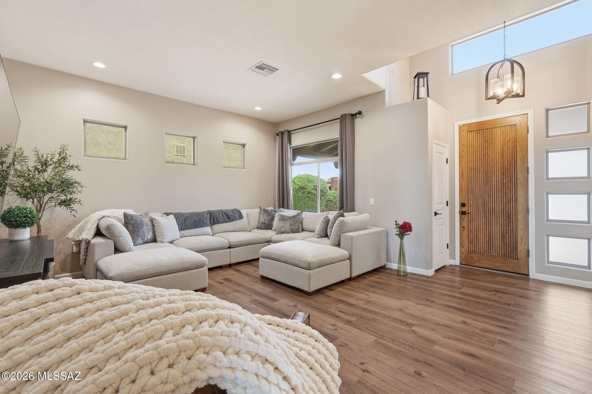 Rancho Del Lago (541-607) - Residential