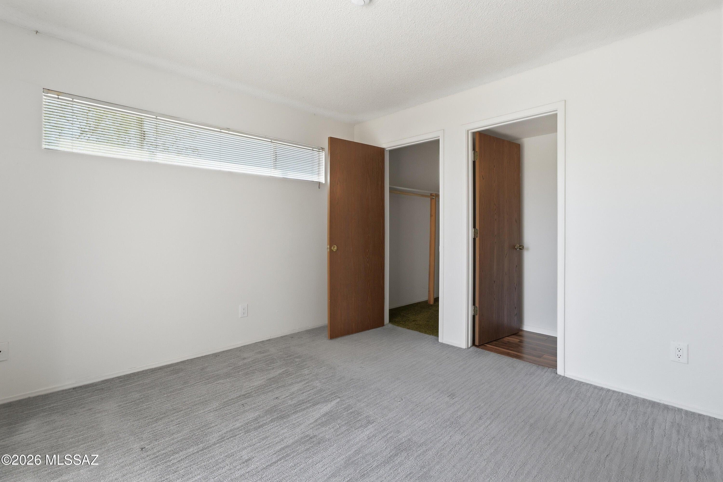 La Vida - Residential