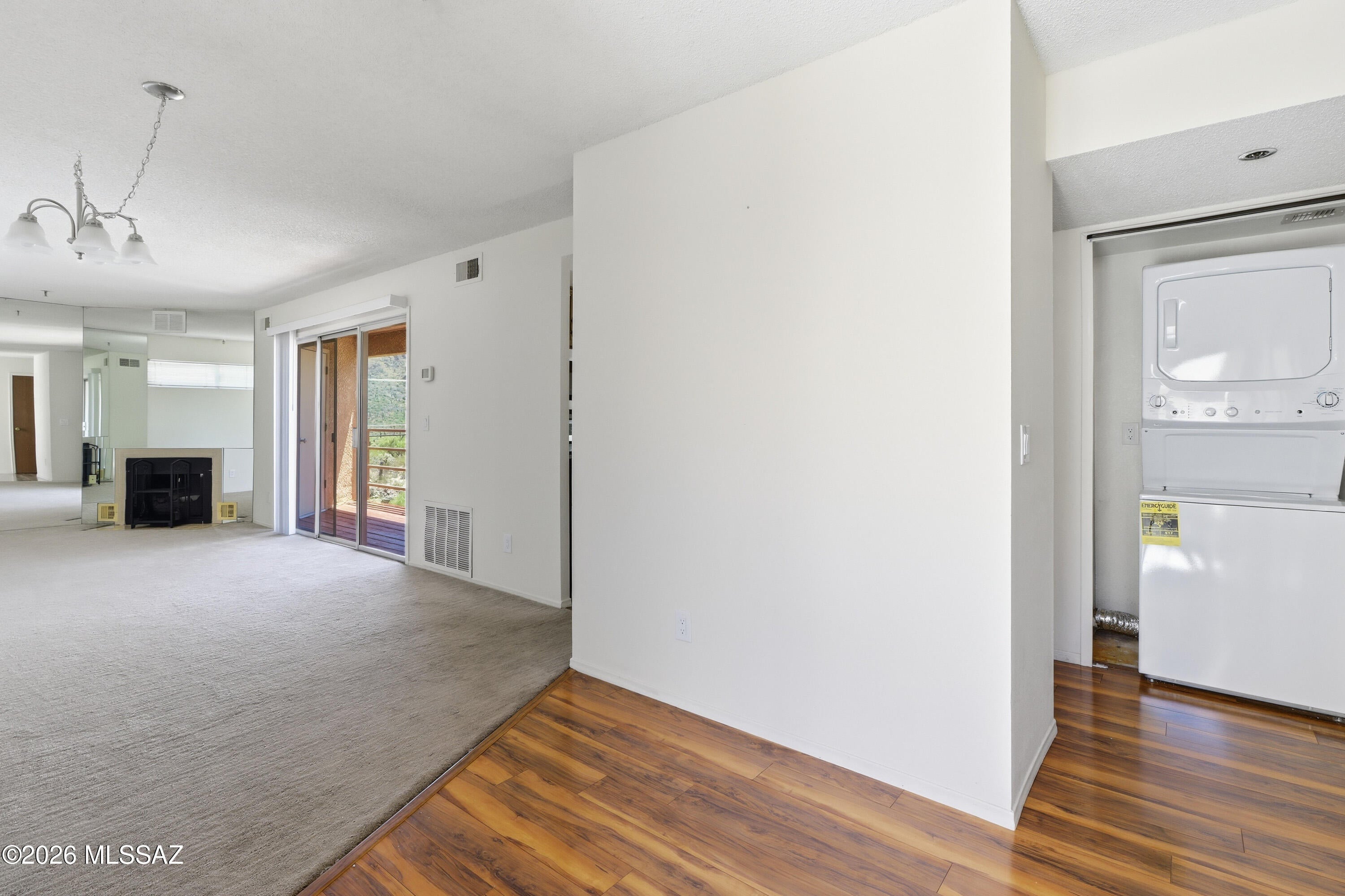 La Vida - Residential
