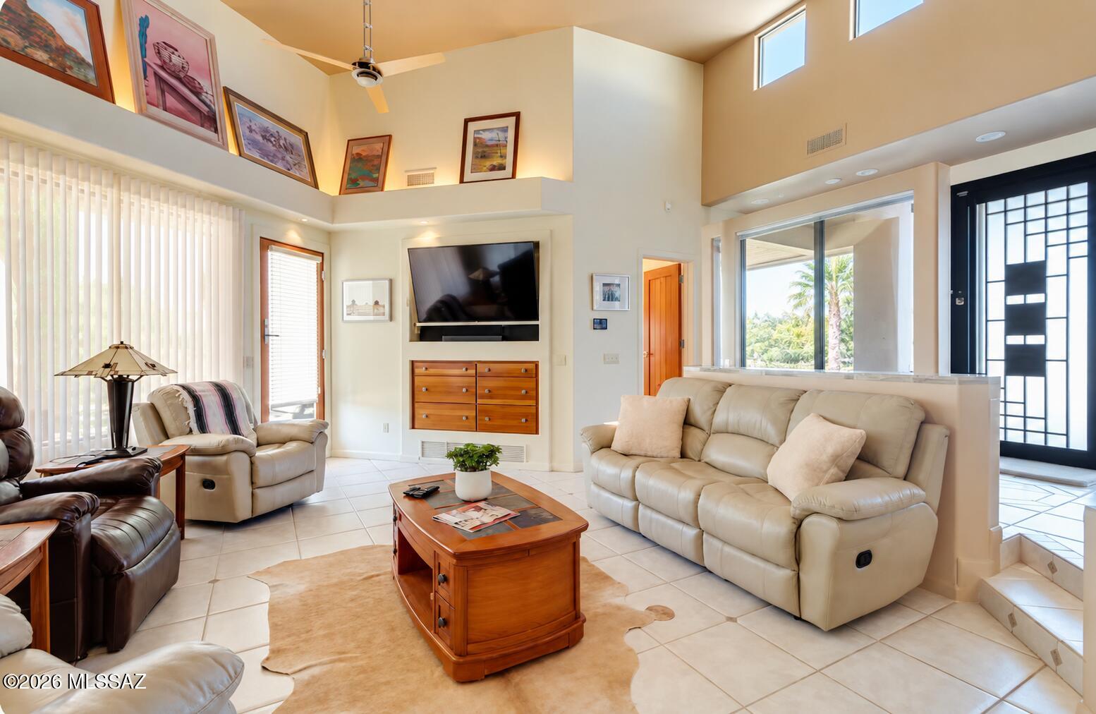 La Cholla Airpark - Residential