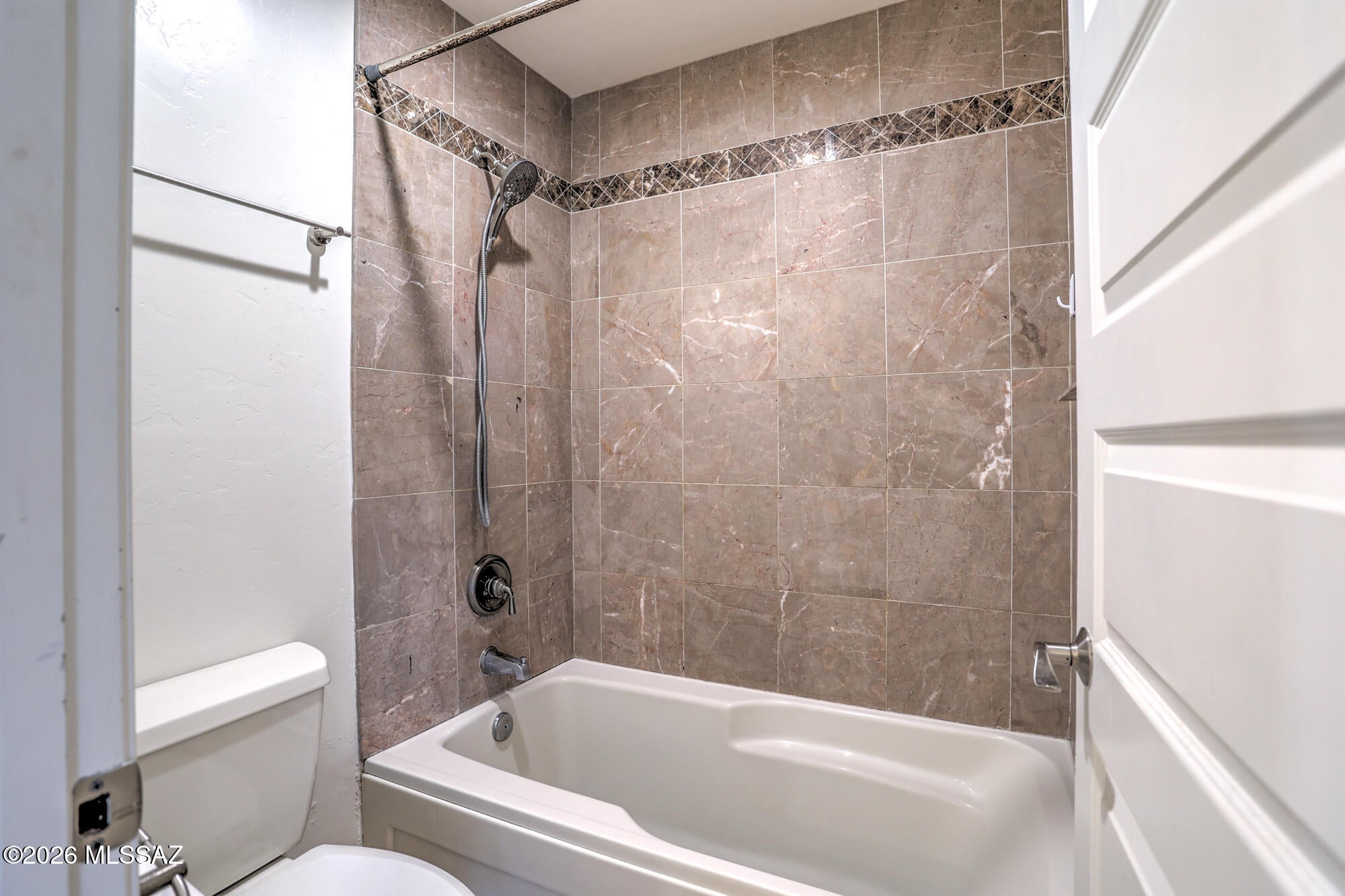 Privada Colonia (1-7) - Residential