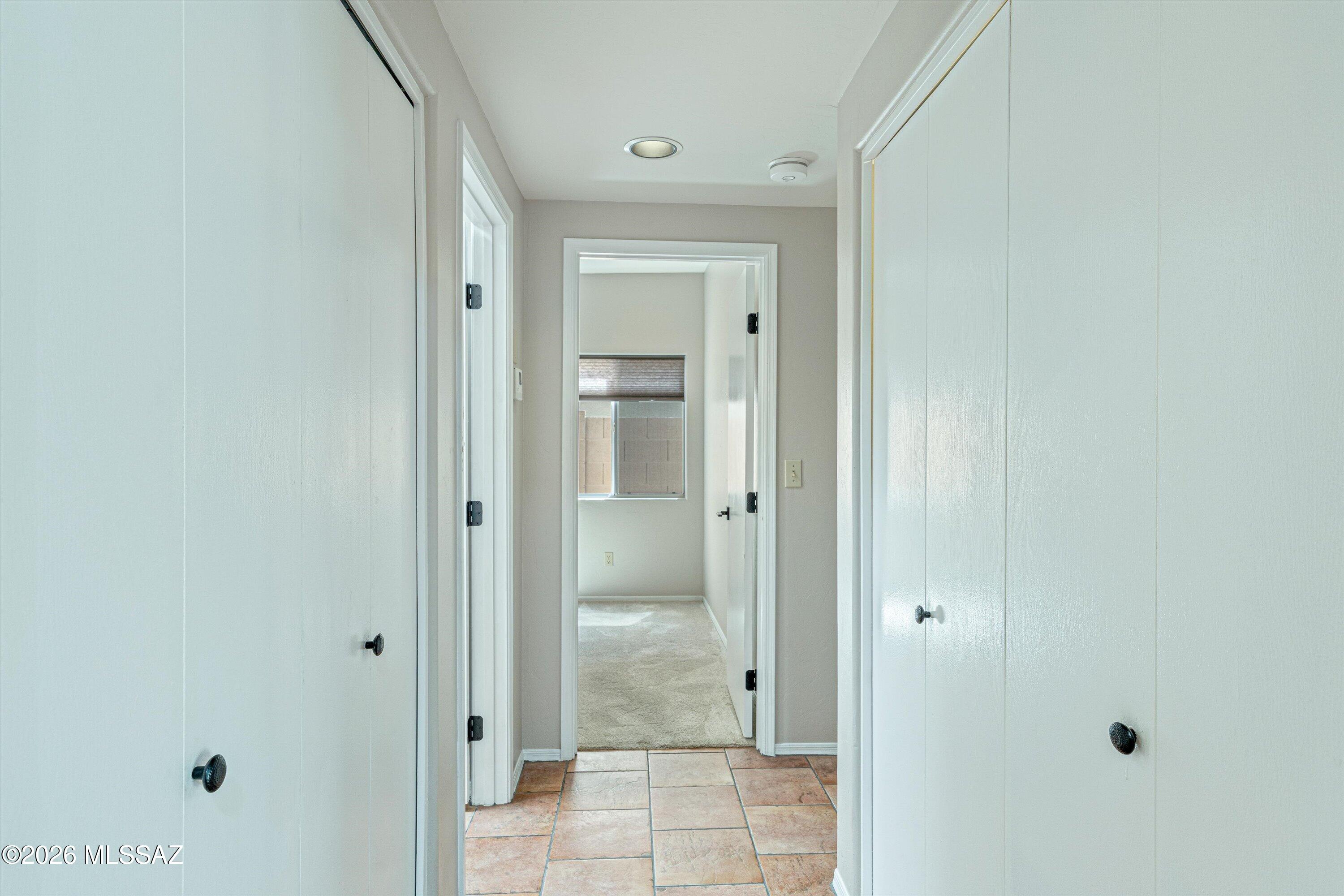 Town & Country (1-143) - Residential Lease