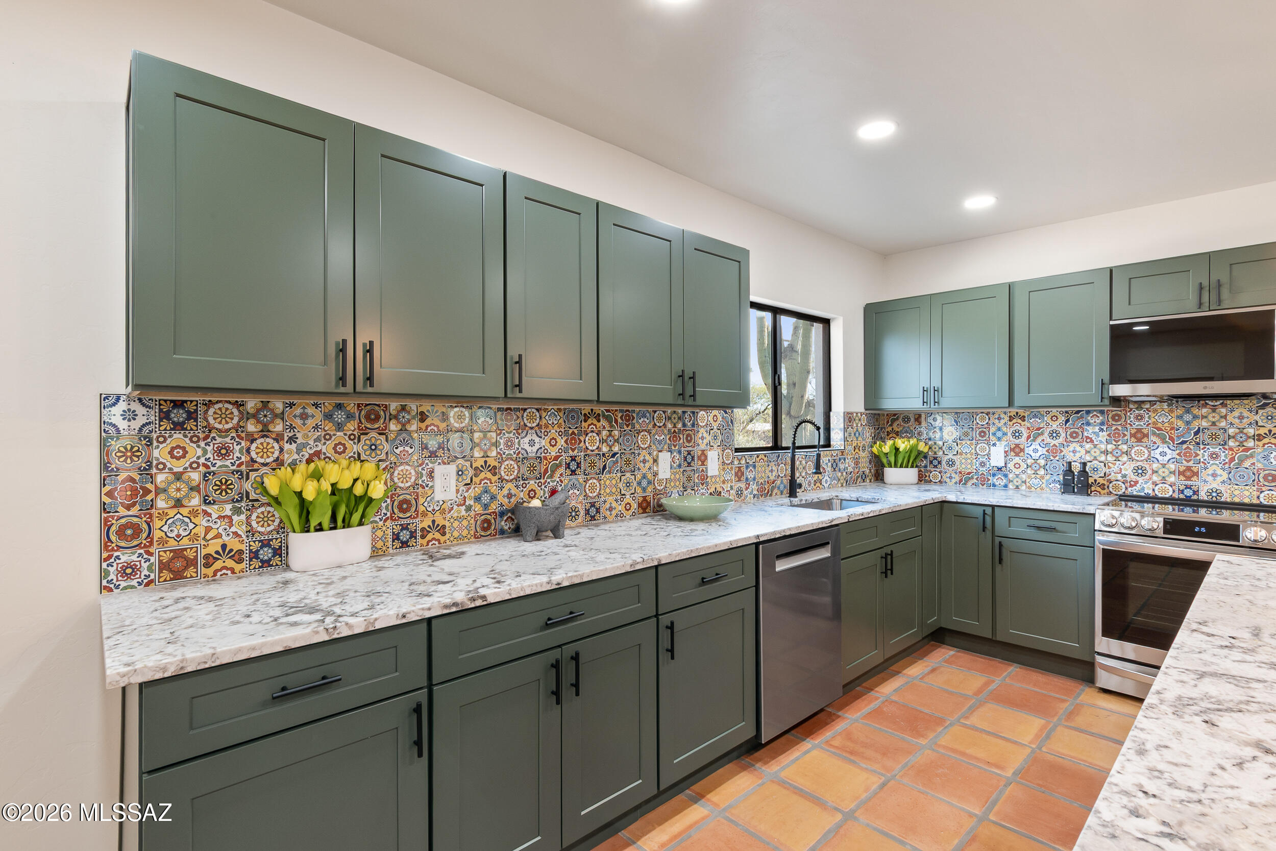 Bear Canyon Hills - Residential