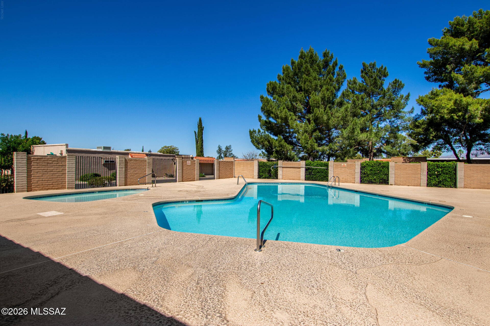 Rolling Hills Villas NO. 2 - Residential