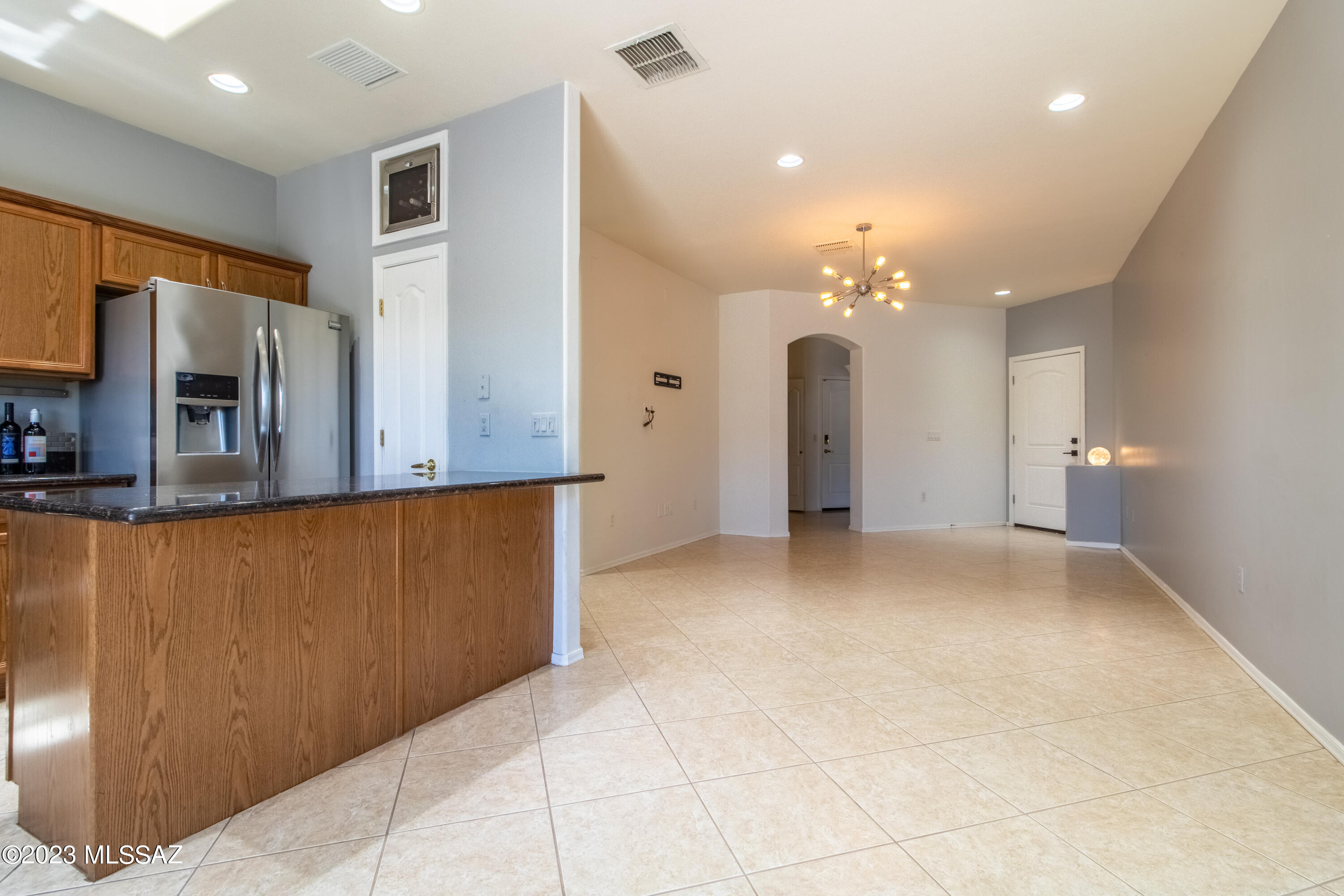 Riverside Crossing (1-133) - Residential Lease