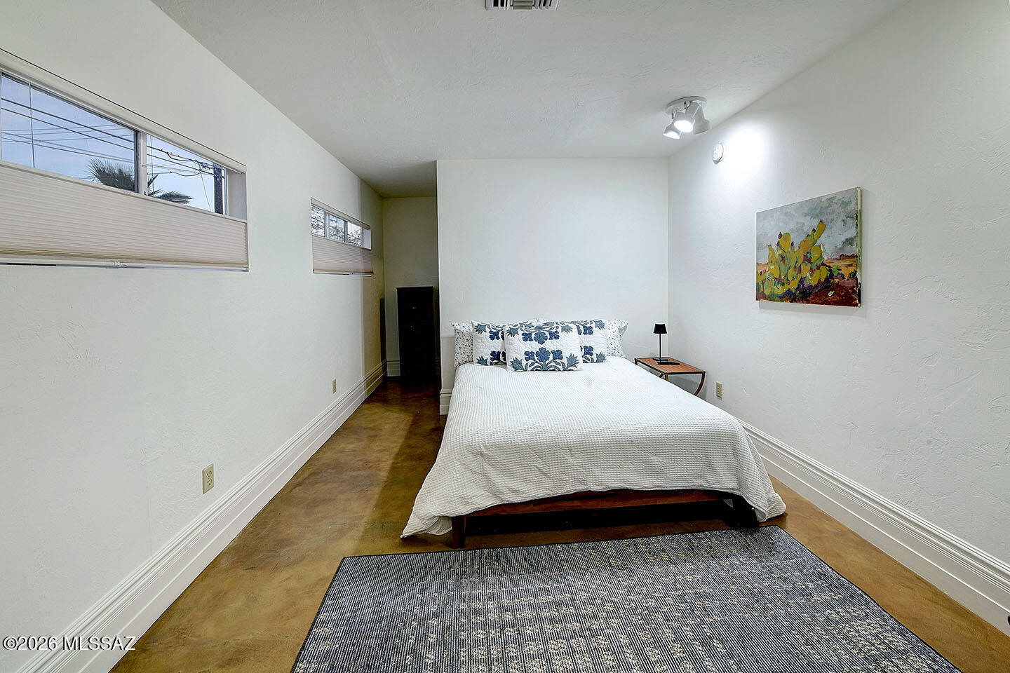 University Manor - Residential