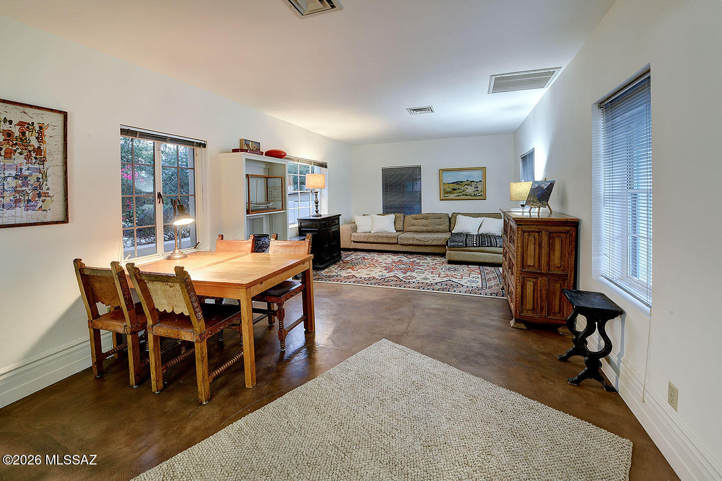 University Manor - Residential