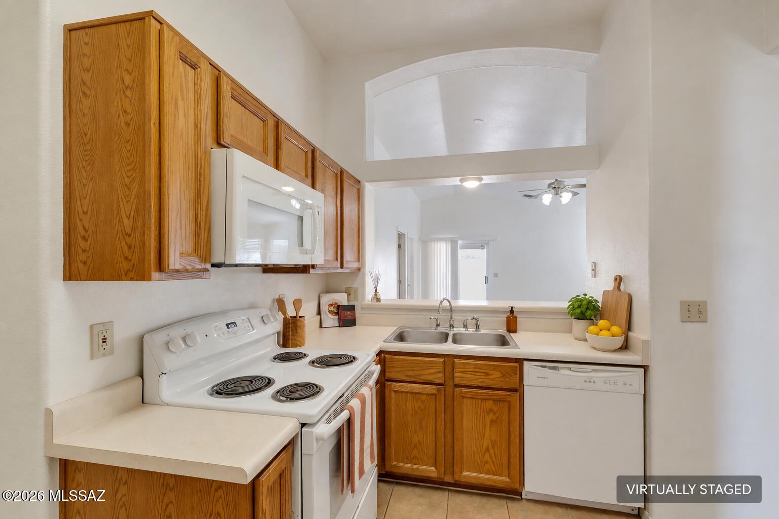 Hacienda Del Oro (1-78) - Residential
