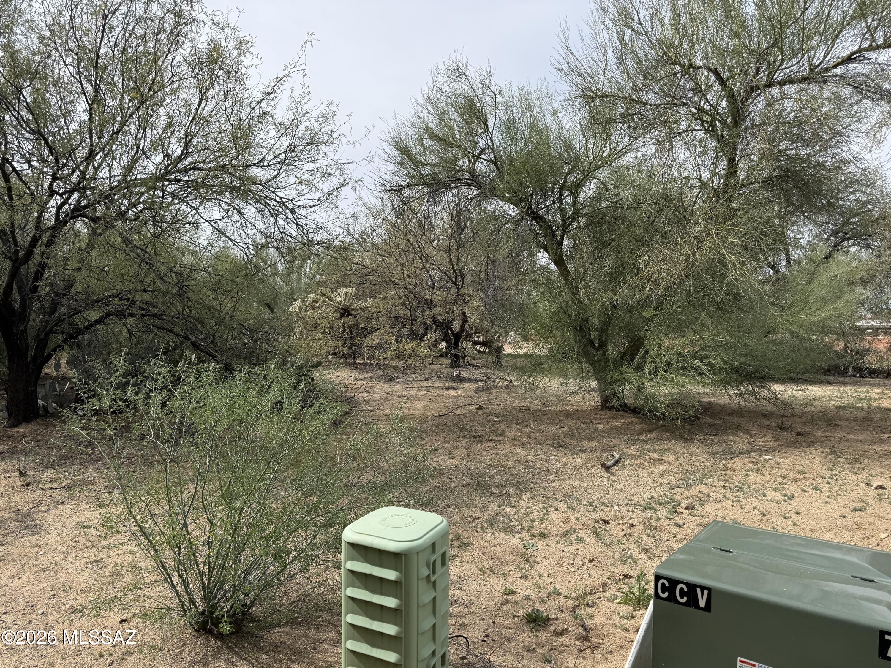 Build your dream home on this ready-to-go lot in the desirable Country Club Vistas community of Green Valley. Located at 1150 N La Canoa, this flat, easily buildable parcel offers incredible convenience with all utilities already in place—saving you time and money. Enjoy a prime location near golf, shopping, dining, and the best of Green Valley living. Whether you're planning a seasonal retreat or full-time residence, this homesite is perfectly positioned to bring your vision to life.