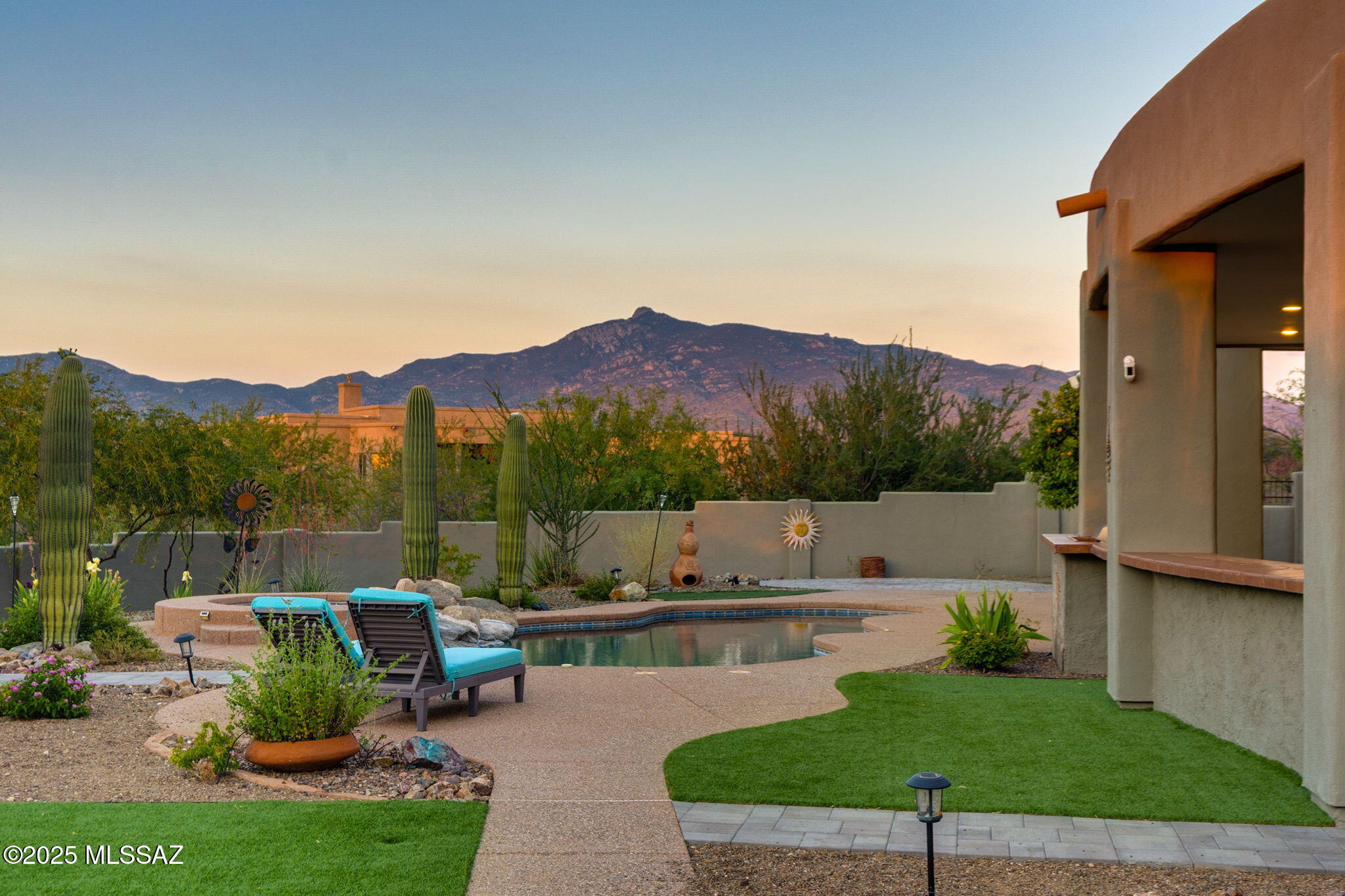 Coyote Creek (1-395) - Residential