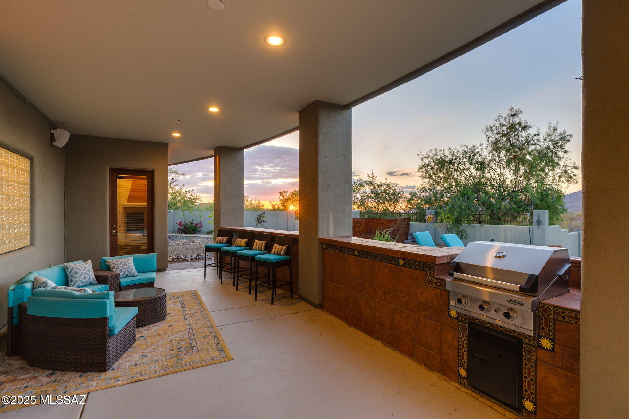 Coyote Creek (1-395) - Residential