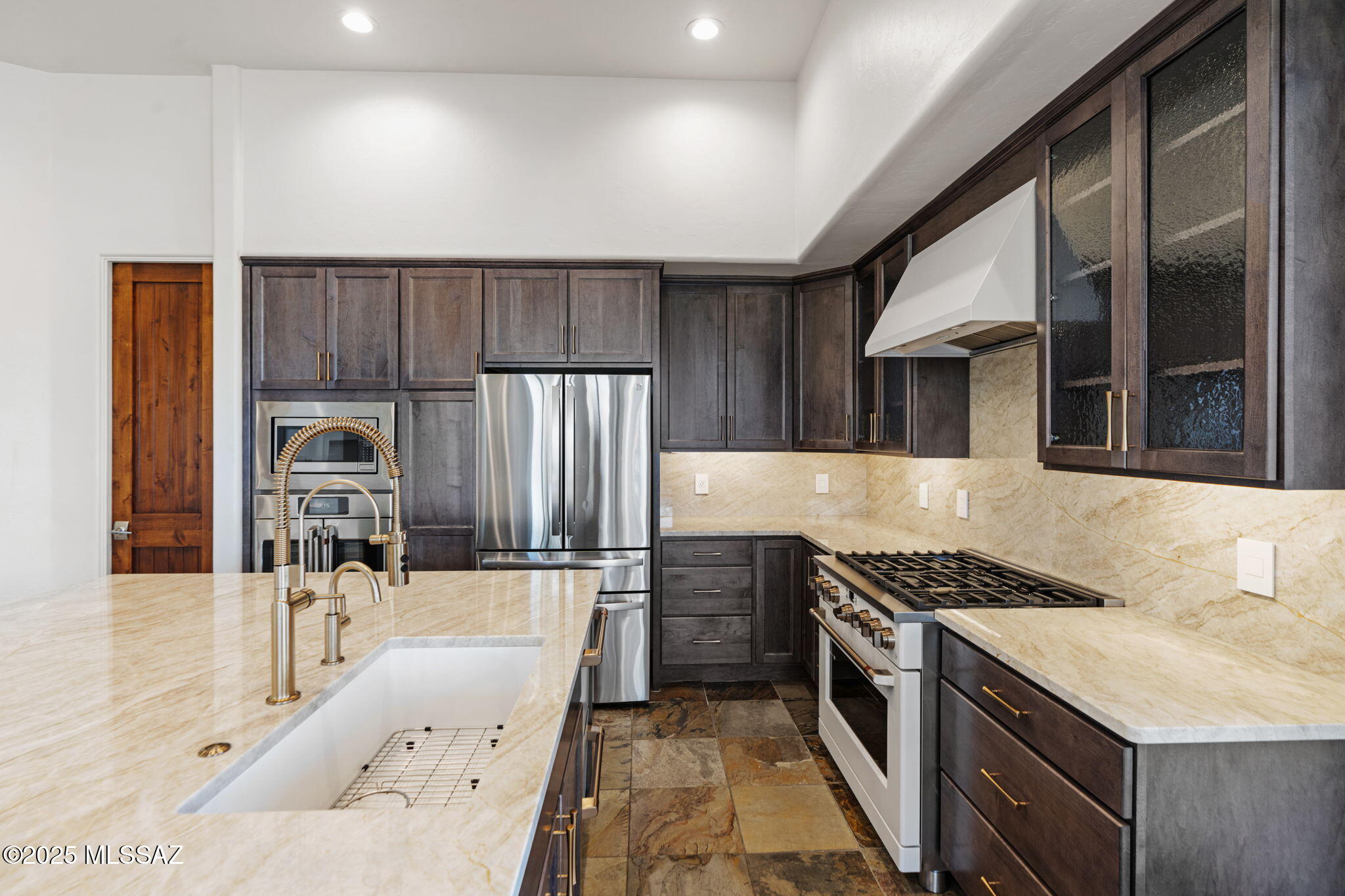 Coyote Creek (1-395) - Residential