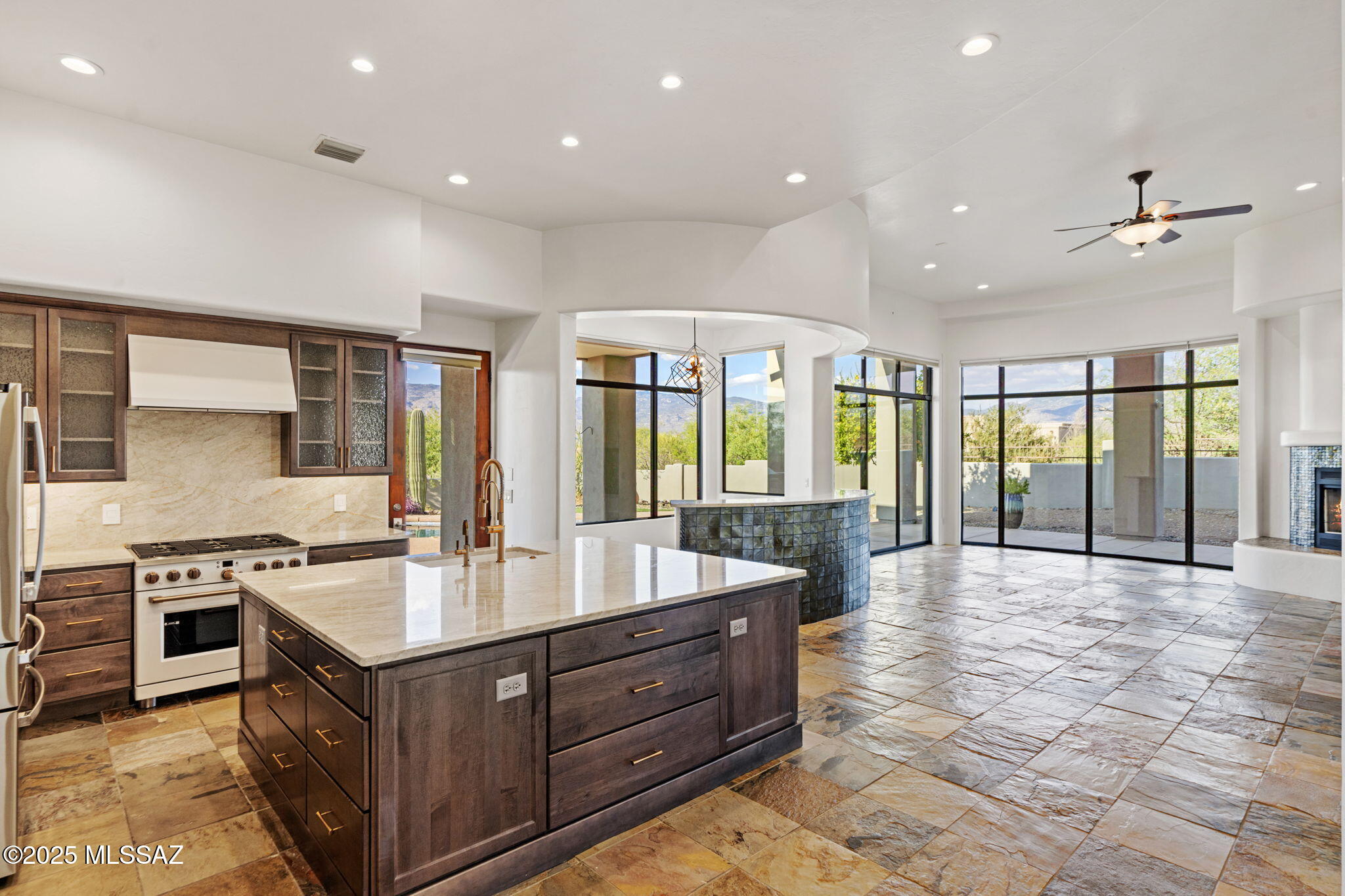 Coyote Creek (1-395) - Residential