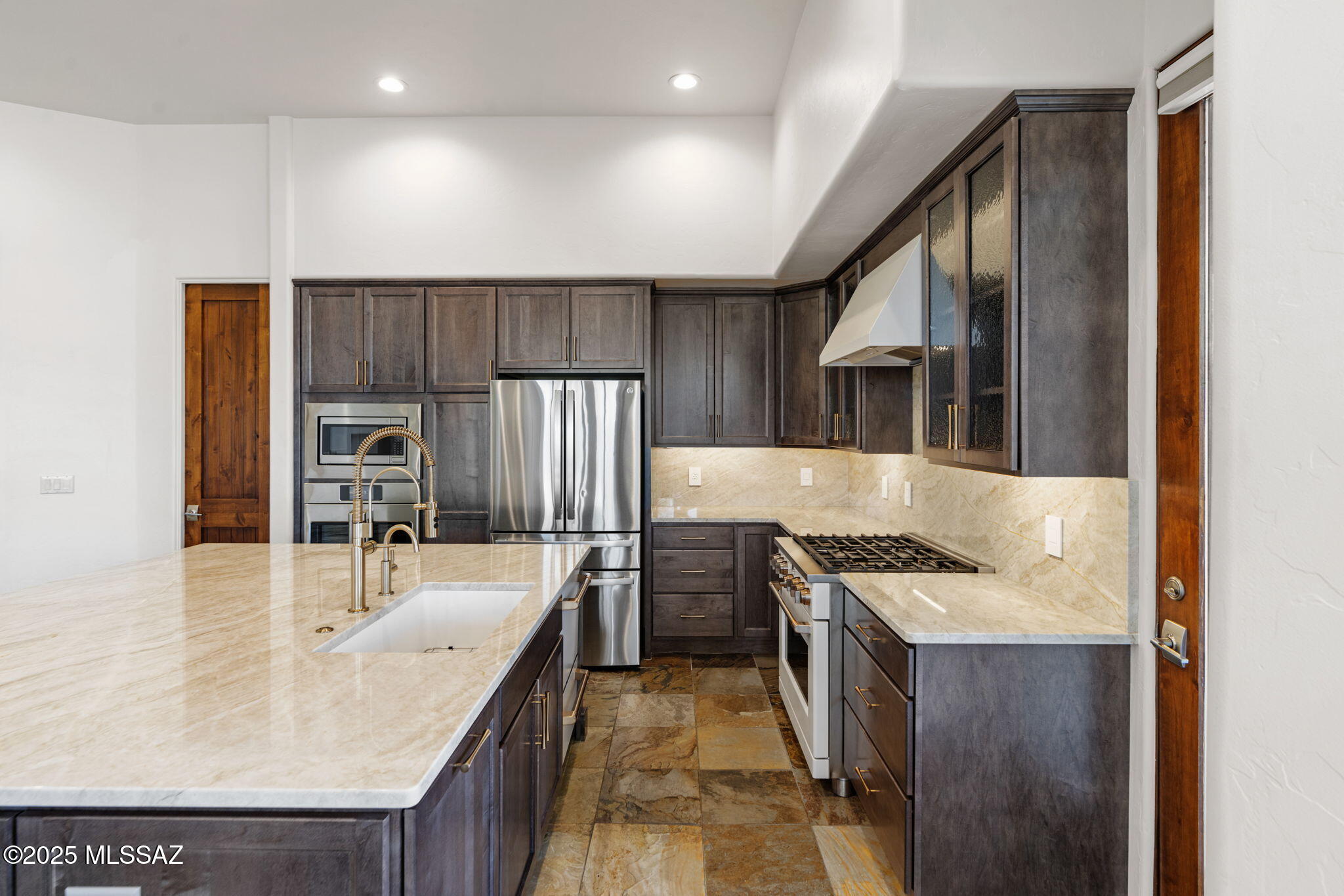 Coyote Creek (1-395) - Residential