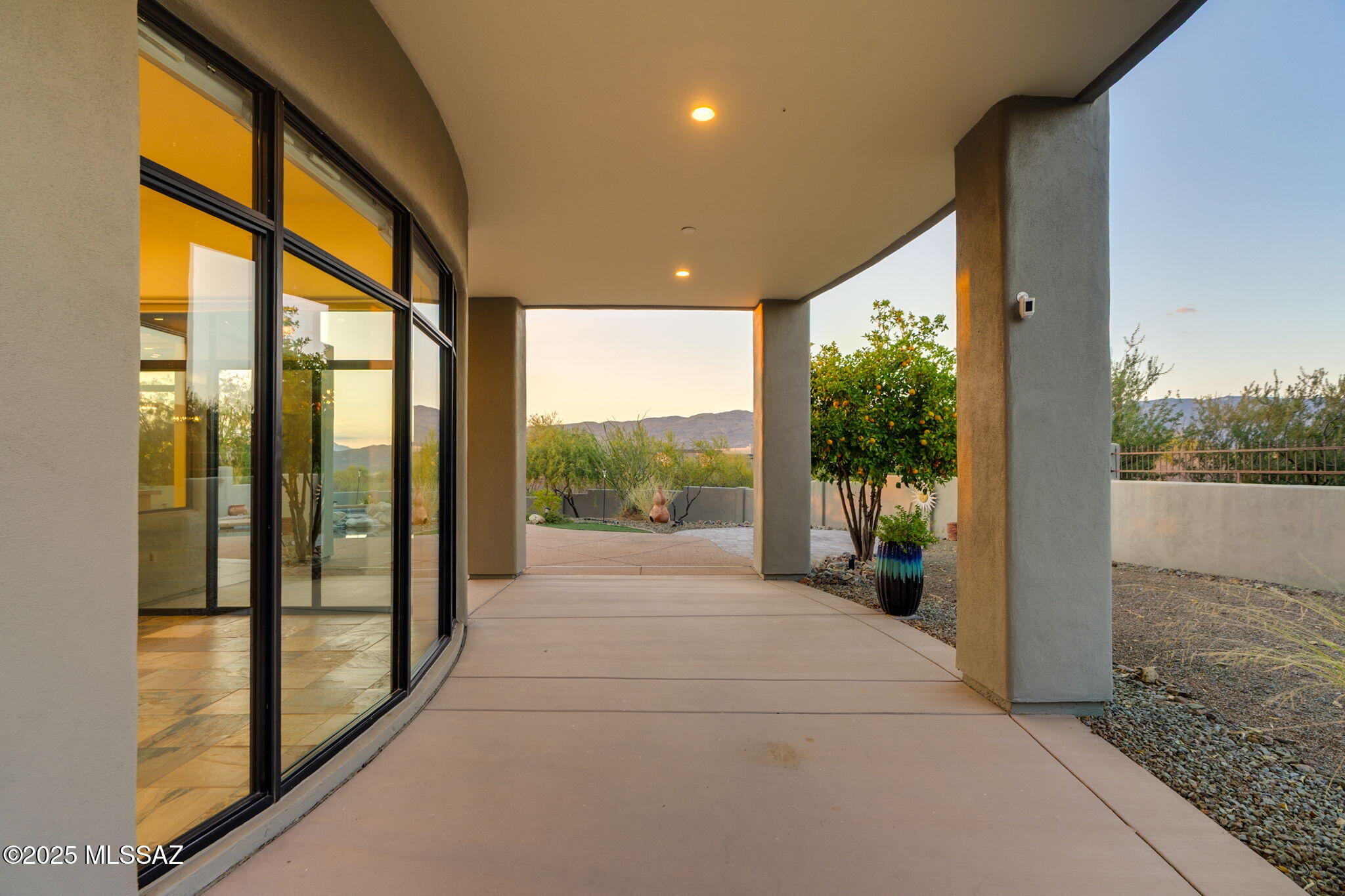 Coyote Creek (1-395) - Residential