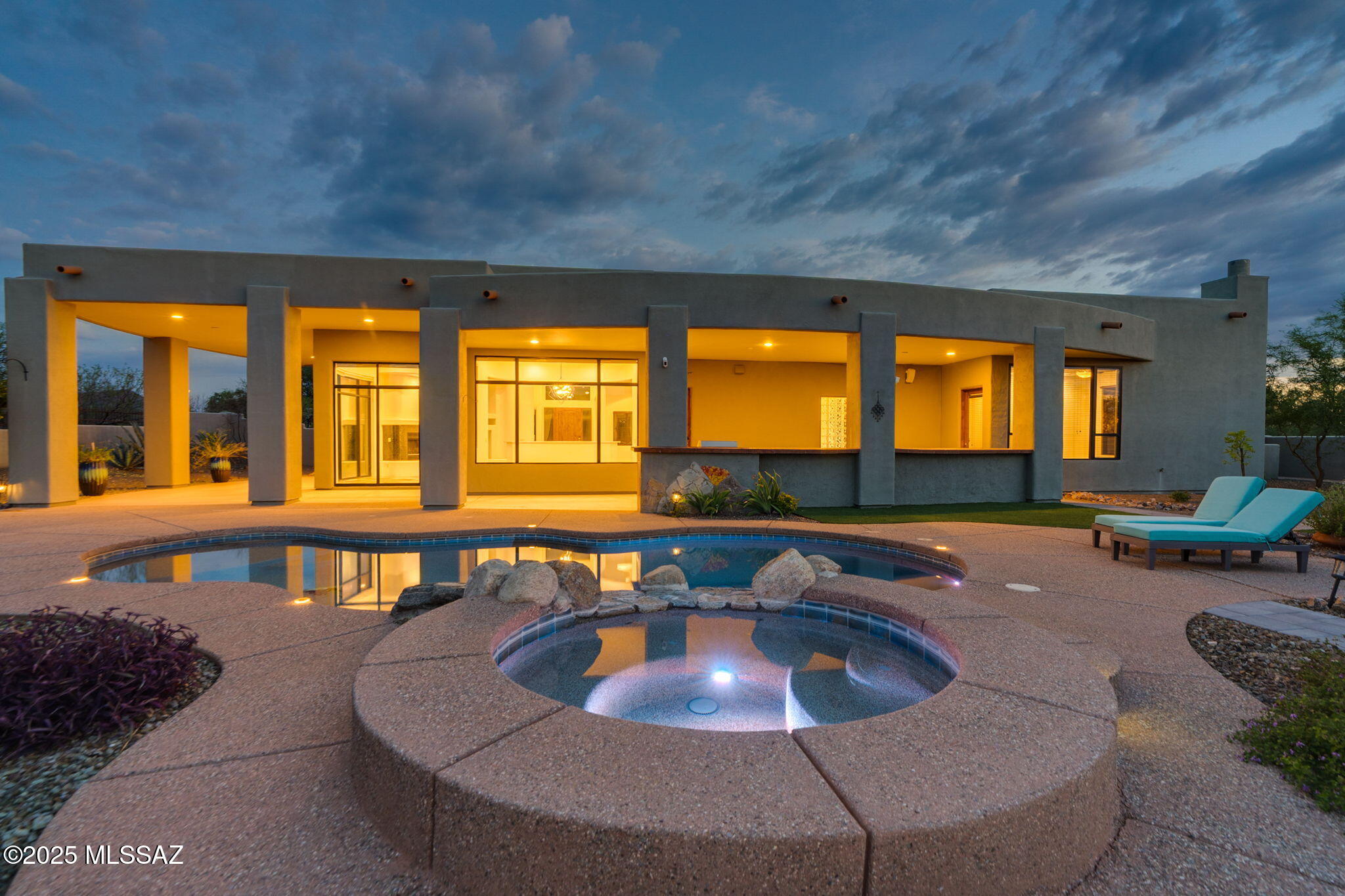 Coyote Creek (1-395) - Residential