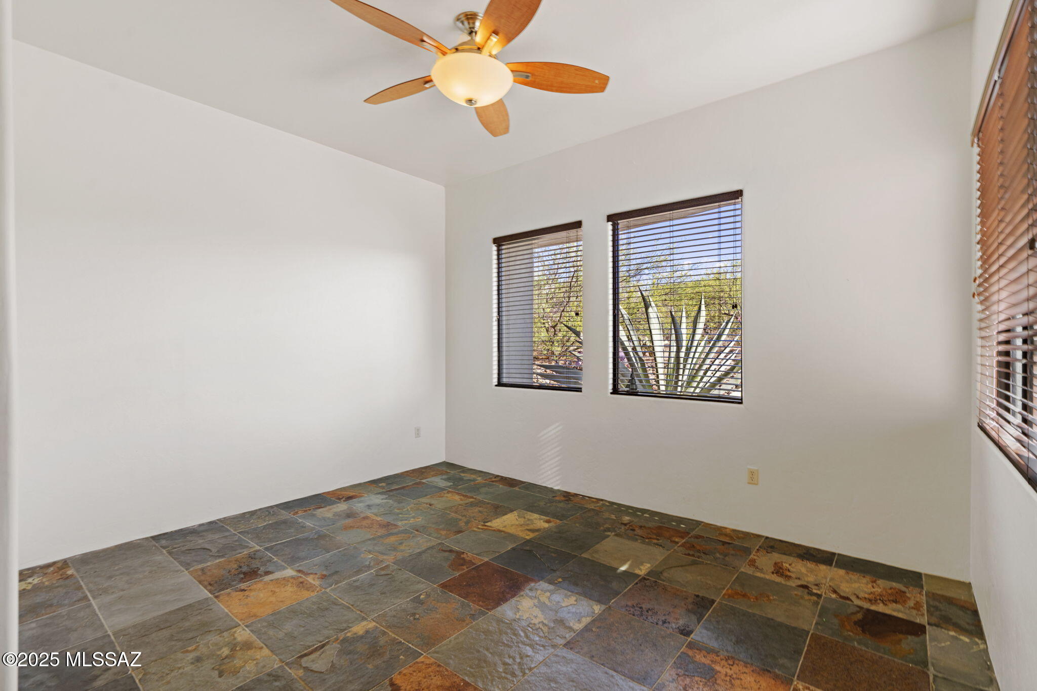 Coyote Creek (1-395) - Residential