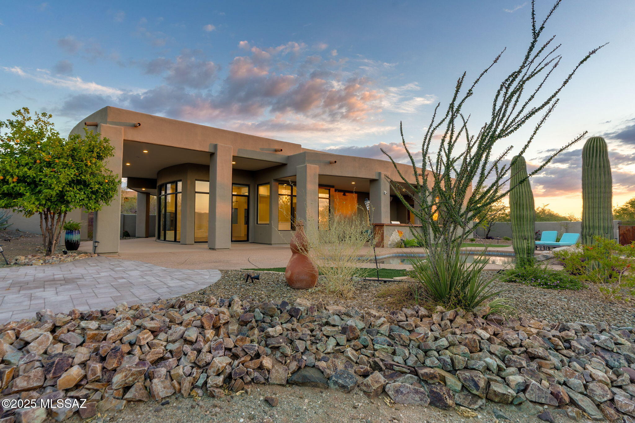 Coyote Creek (1-395) - Residential