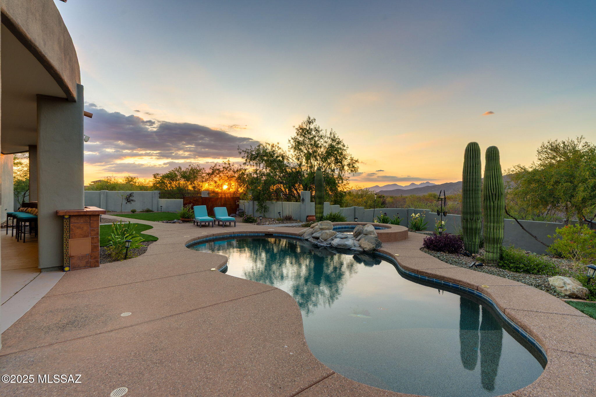 Coyote Creek (1-395) - Residential