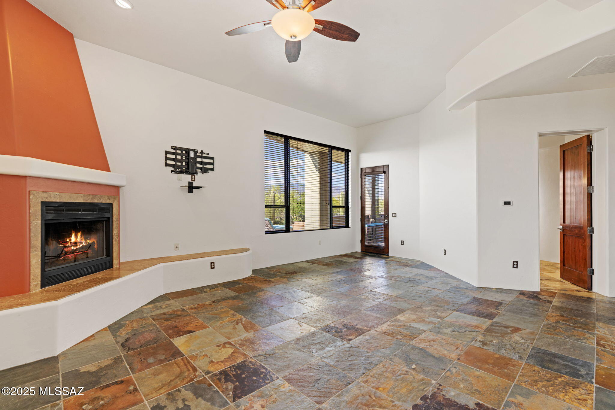 Coyote Creek (1-395) - Residential