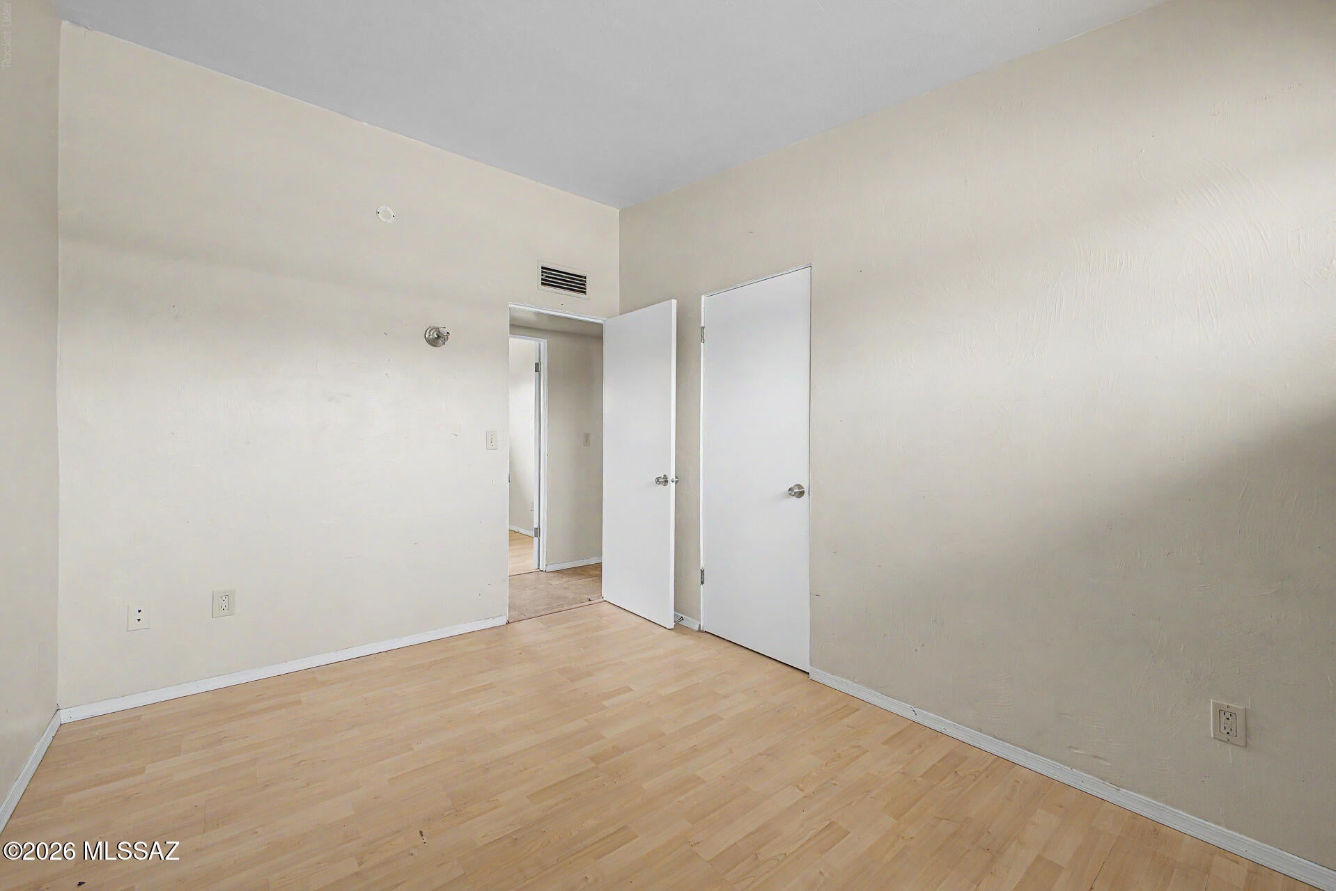 Manana Grande - Residential