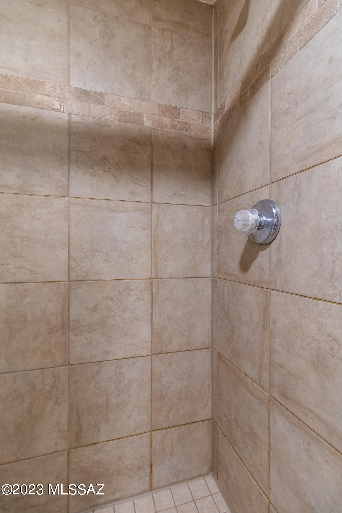 Skyline Village Condominium (1-168) - Residential Lease