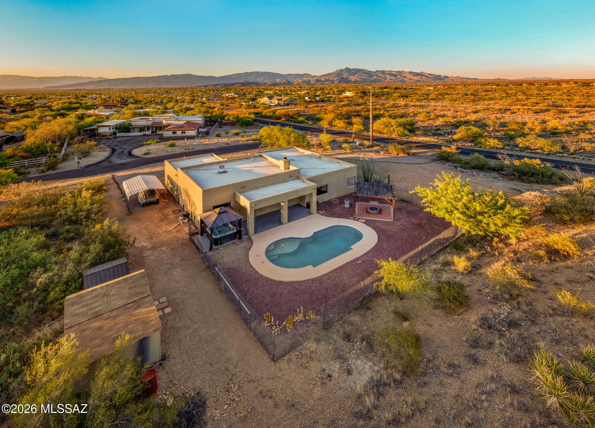 New Tucson Unit NO. 28 - Residential