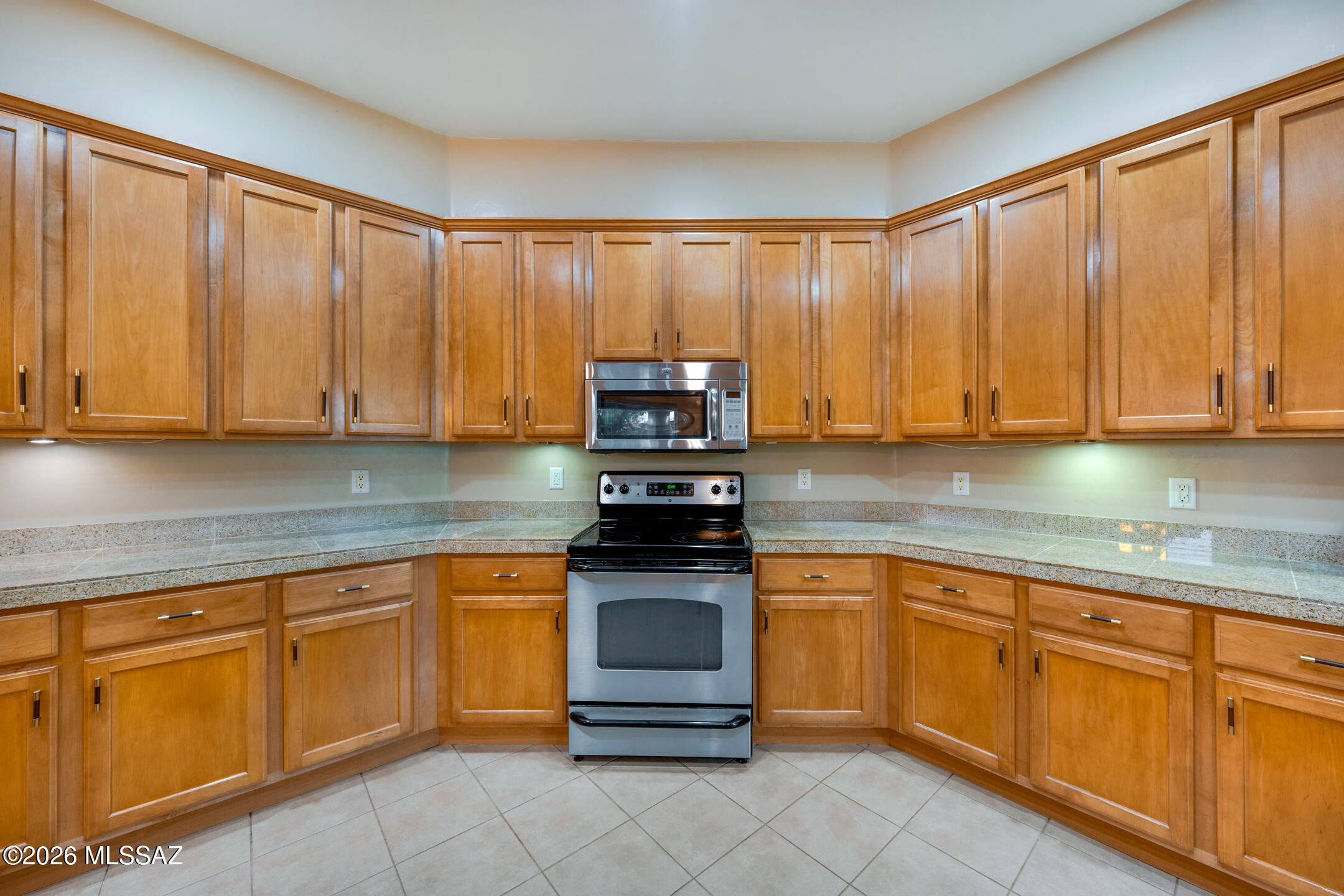 New Tucson Unit NO. 28 - Residential