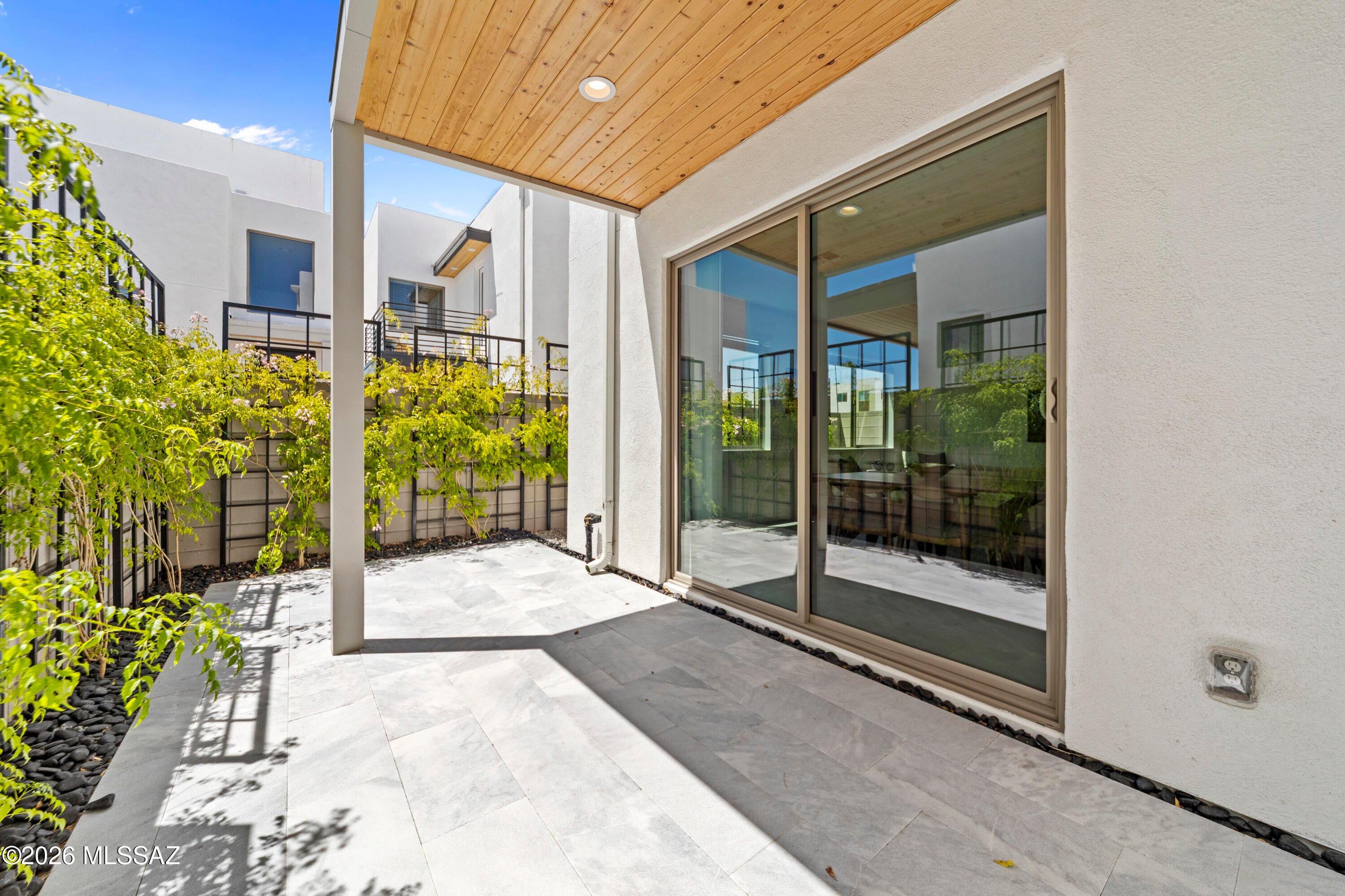 Pearl at the Bridges - Residential