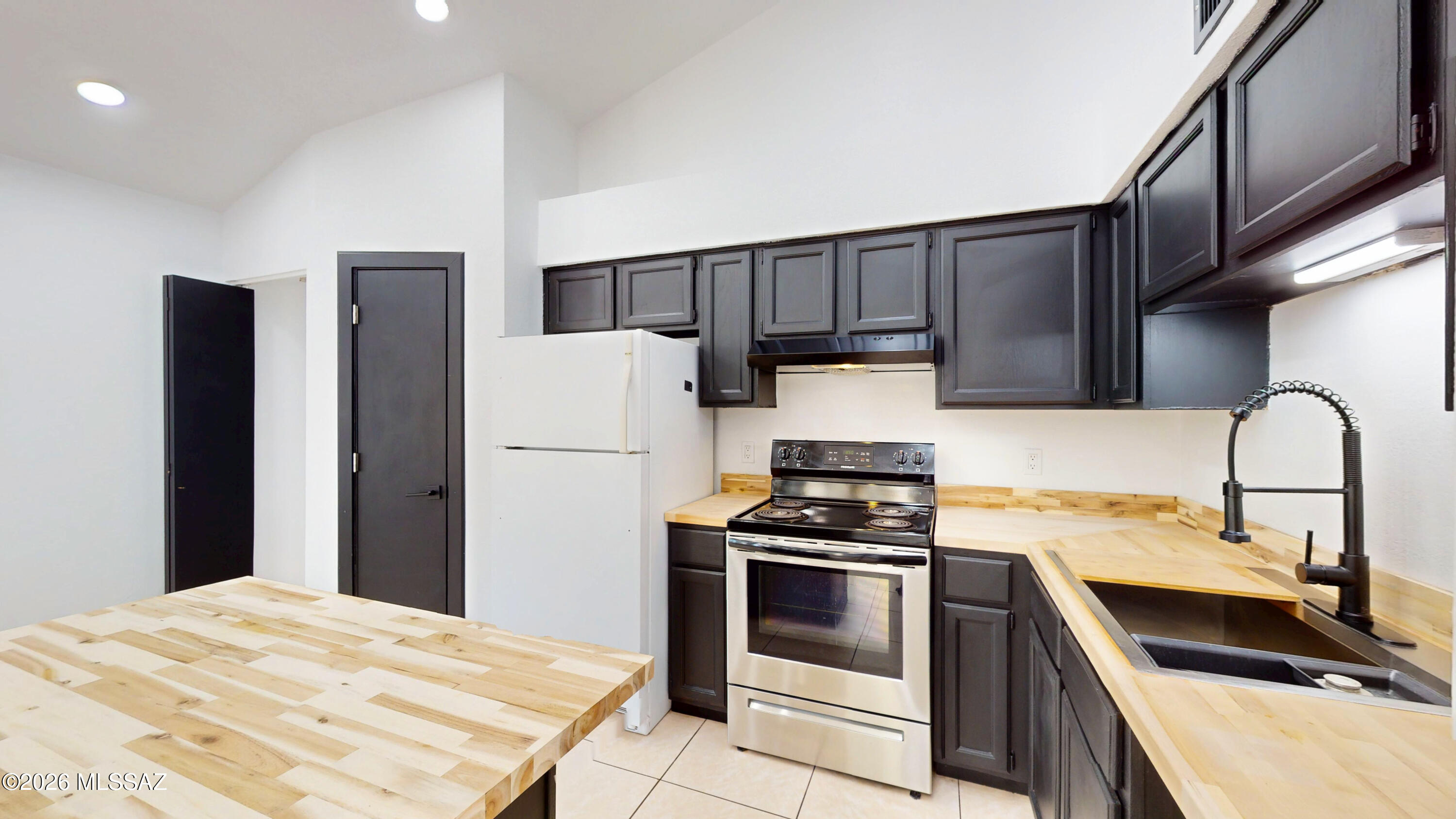 Sunset Villas Townhomes (1-118) - Residential