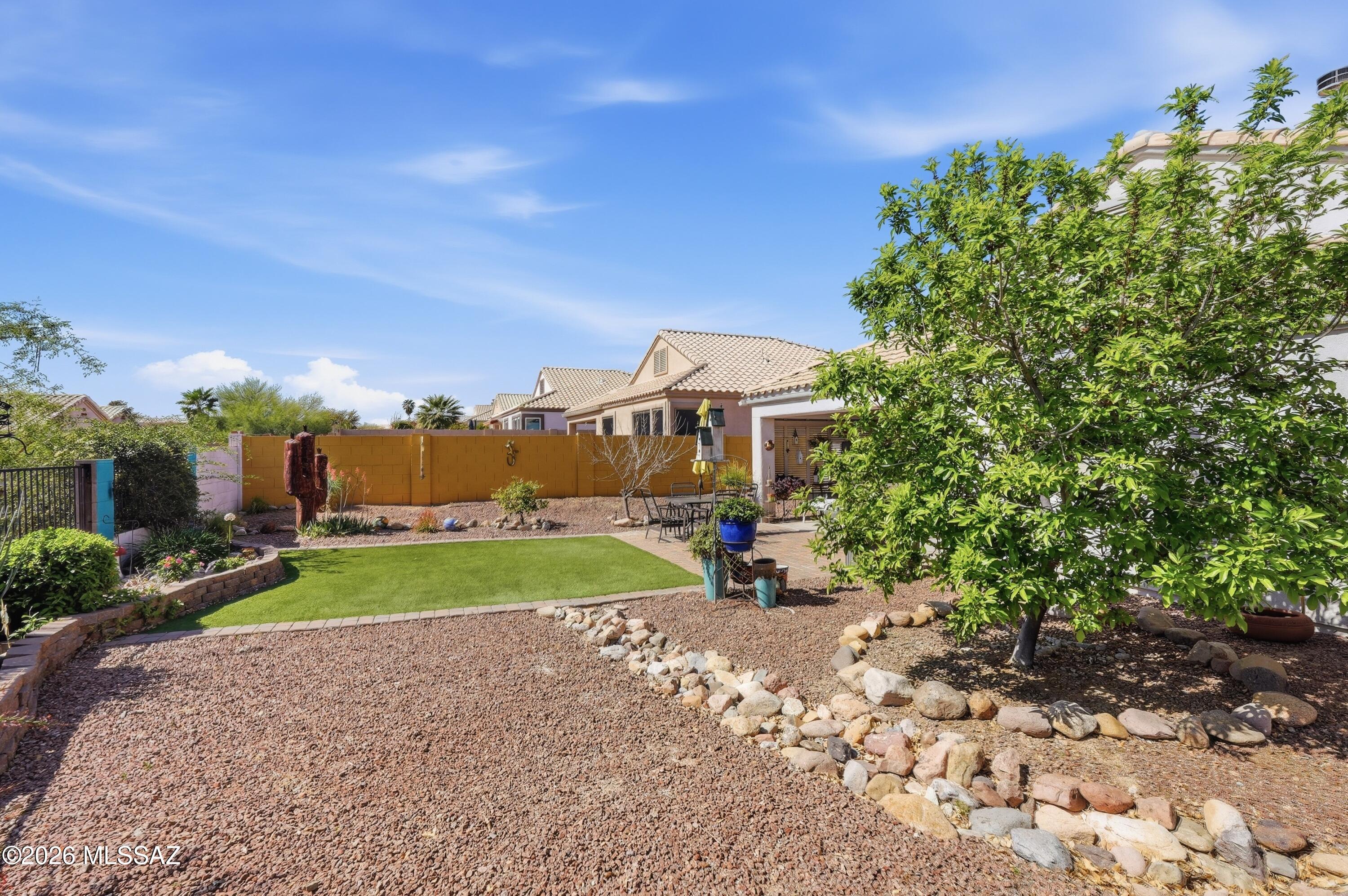 Colonia De Los Alamos - Desert Creek - Residential