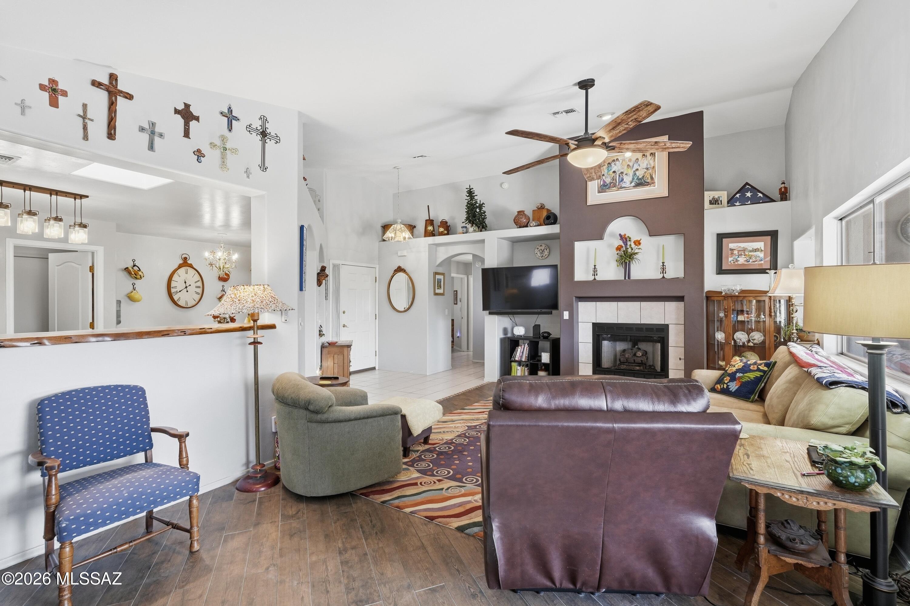 Colonia De Los Alamos - Desert Creek - Residential