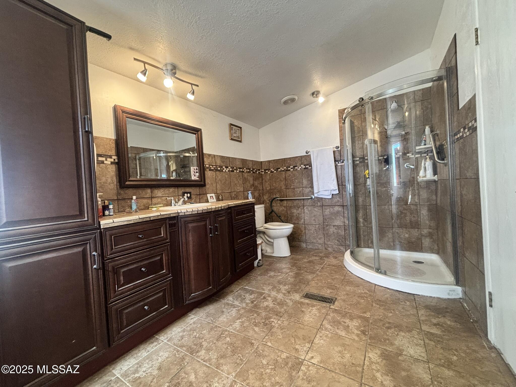 Swan Road Ranches - Residential