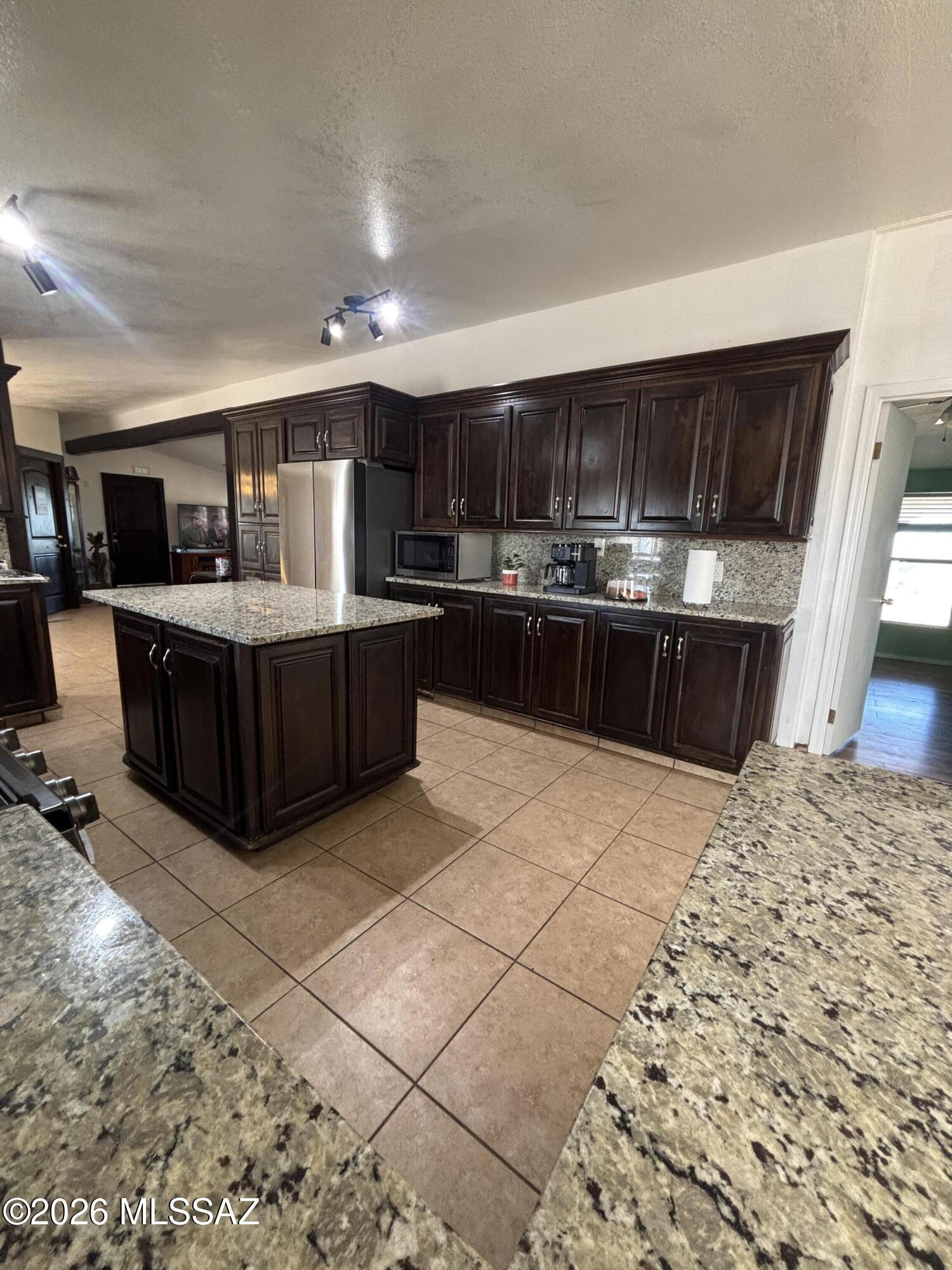 Swan Road Ranches - Residential